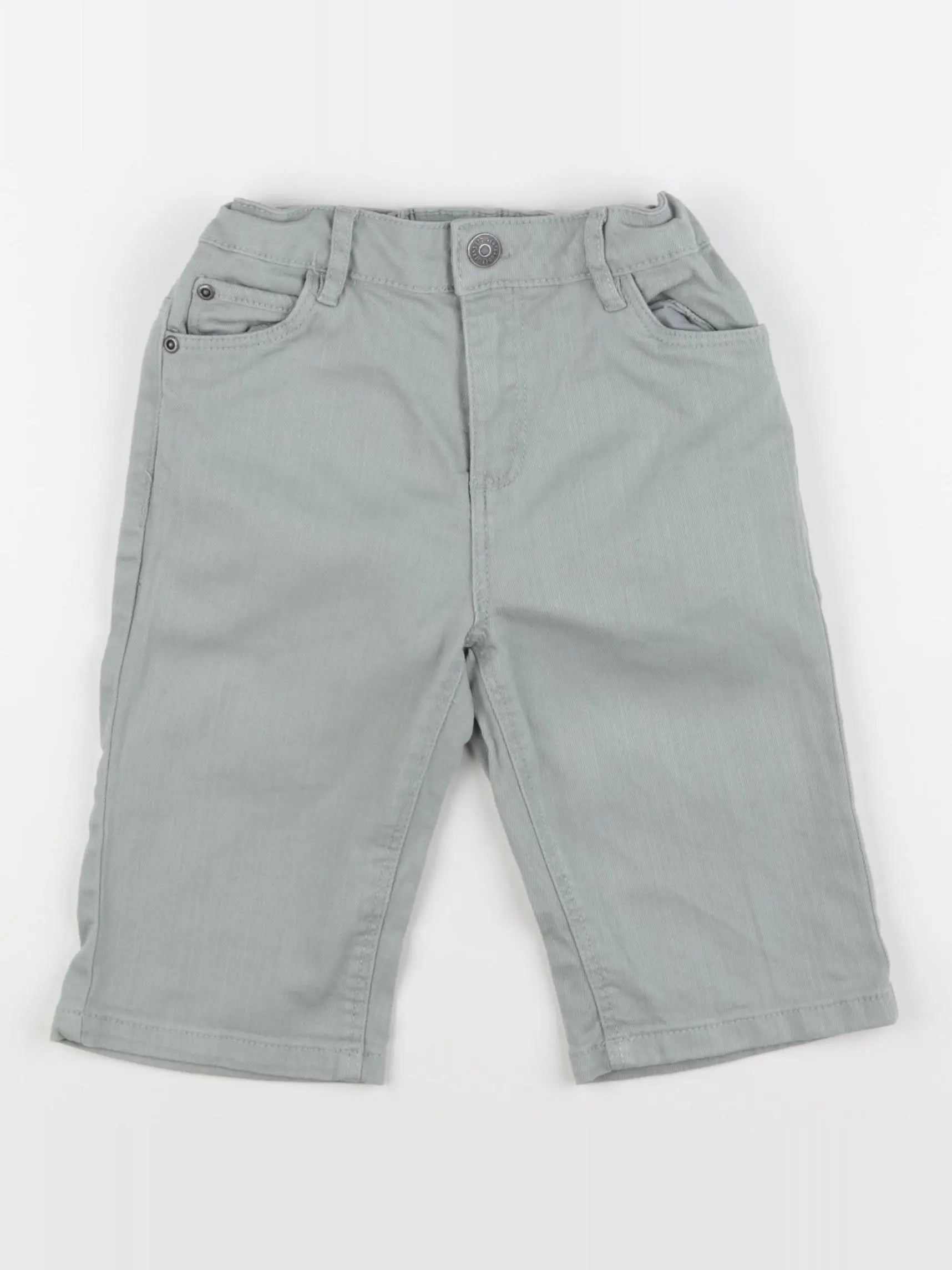 Vertbaudet - short vert - 9 ans