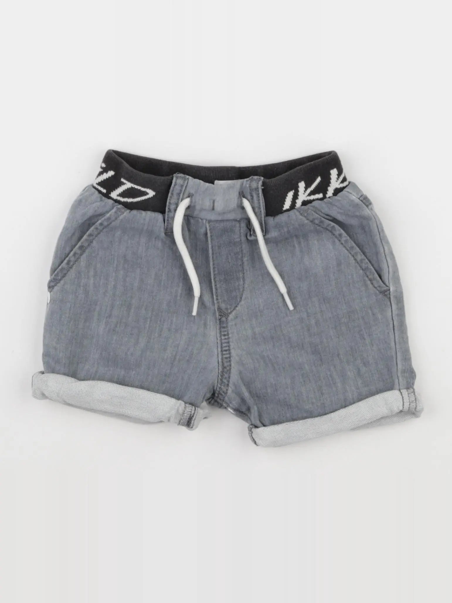IKKS - short gris - 2 ans