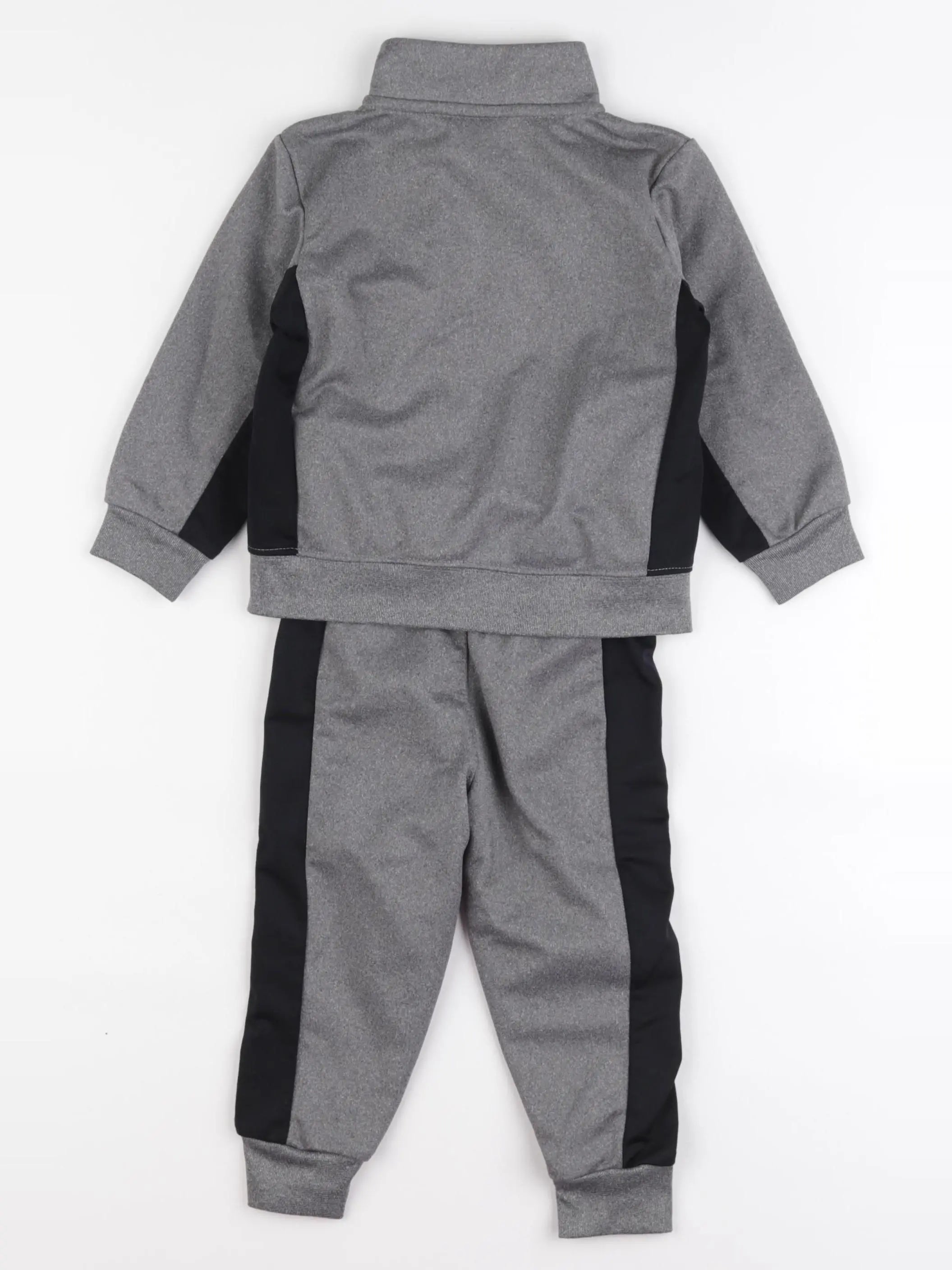 Nike - ensemble gris - 18 mois