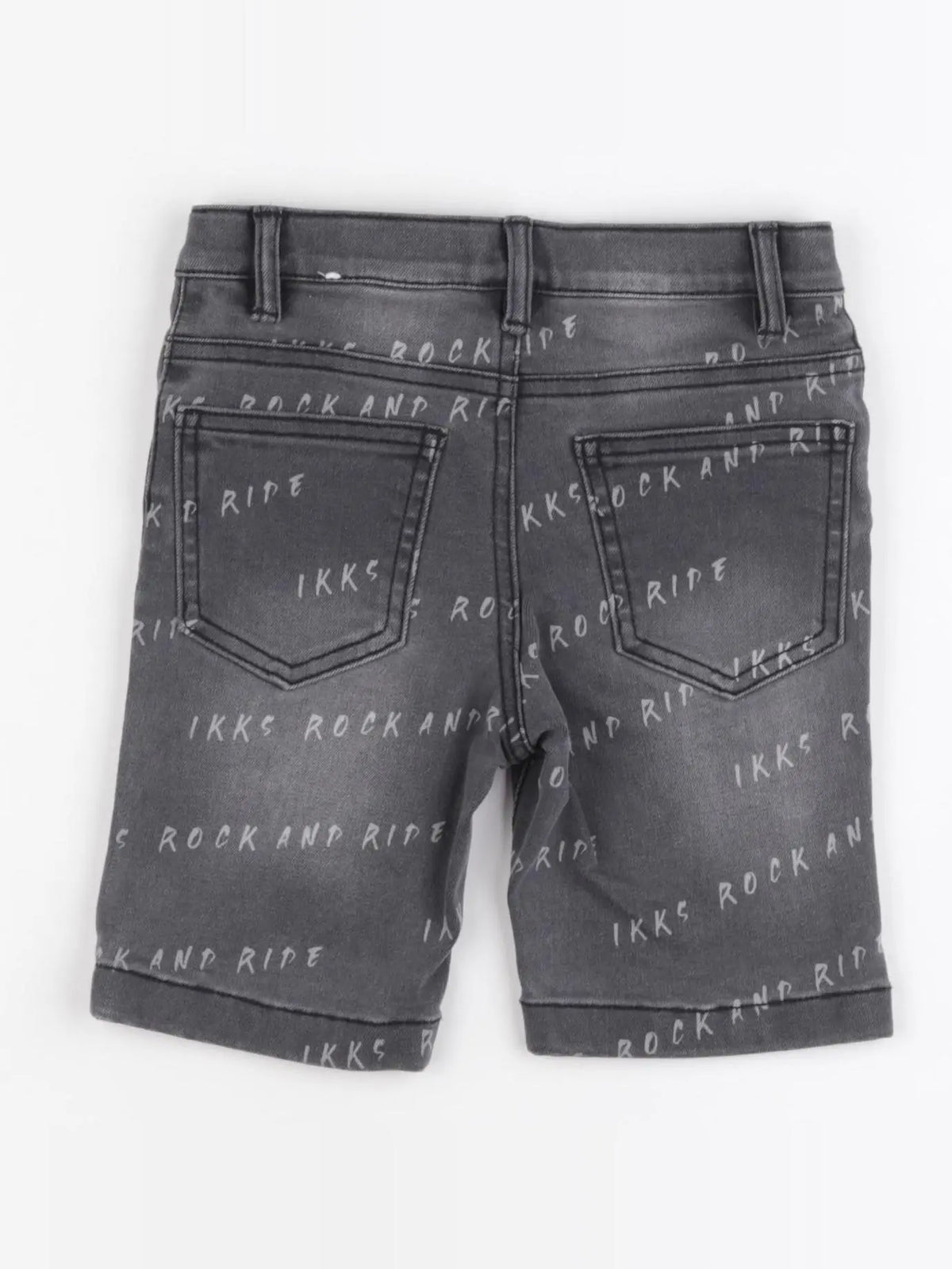 IKKS - short gris - 4 ans