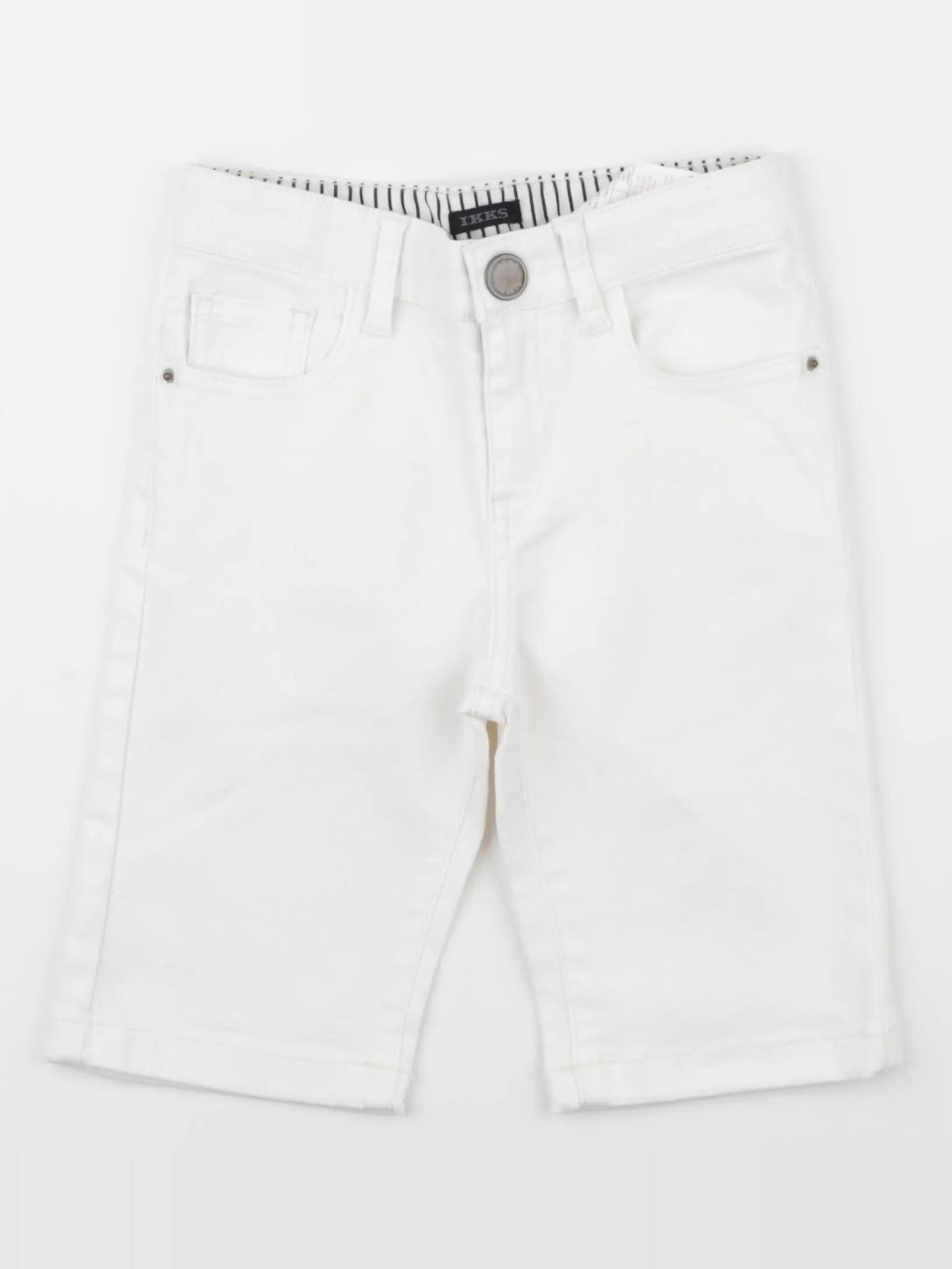 IKKS - short blanc - 7 ans