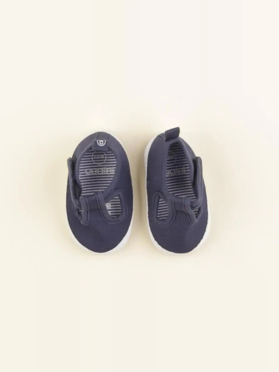 Obaïbi - chaussons bleu - pointure 16/17
