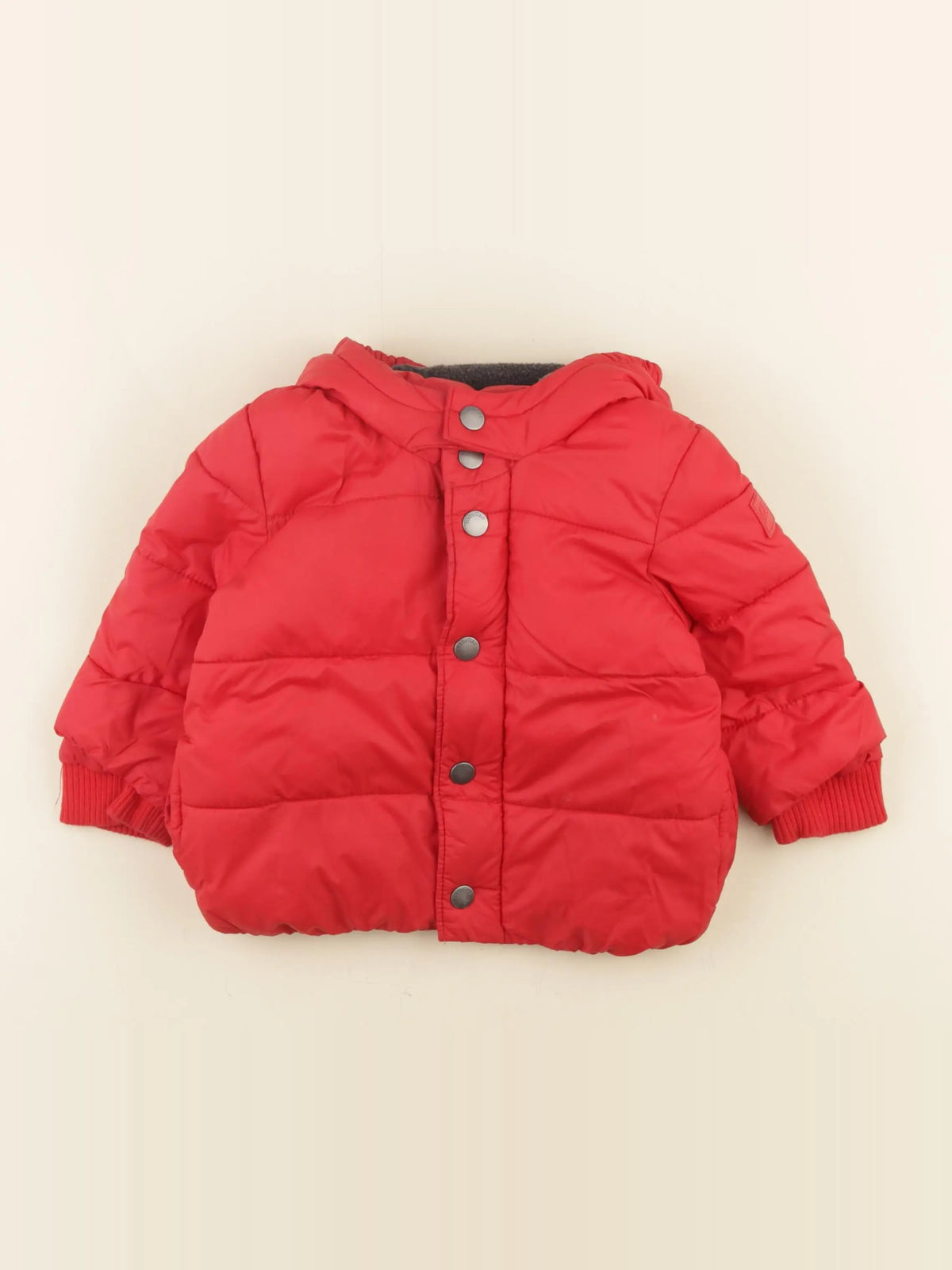 GAP - doudoune rouge - 12/18 mois