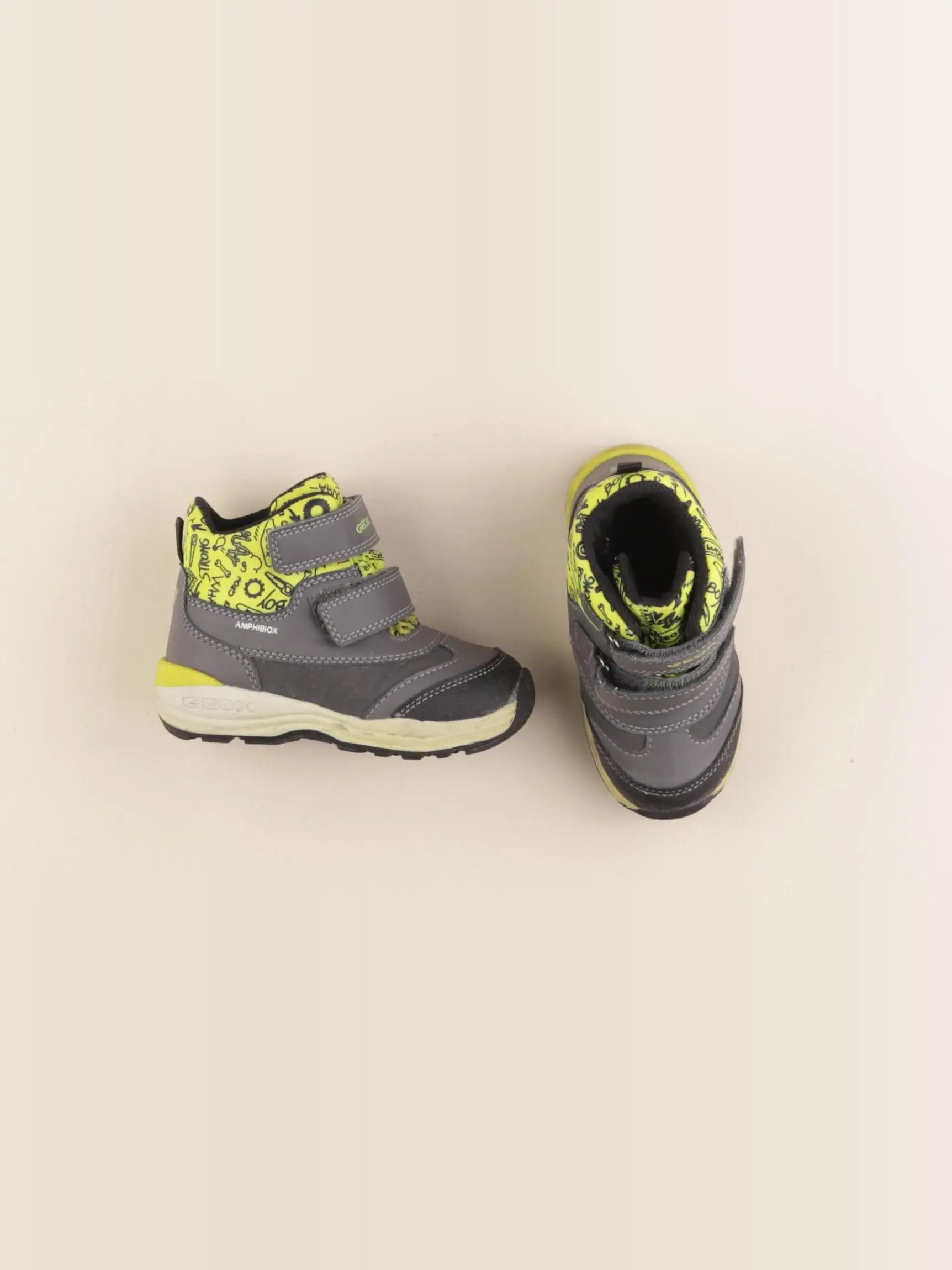 Geox - baskets gris - pointure 24