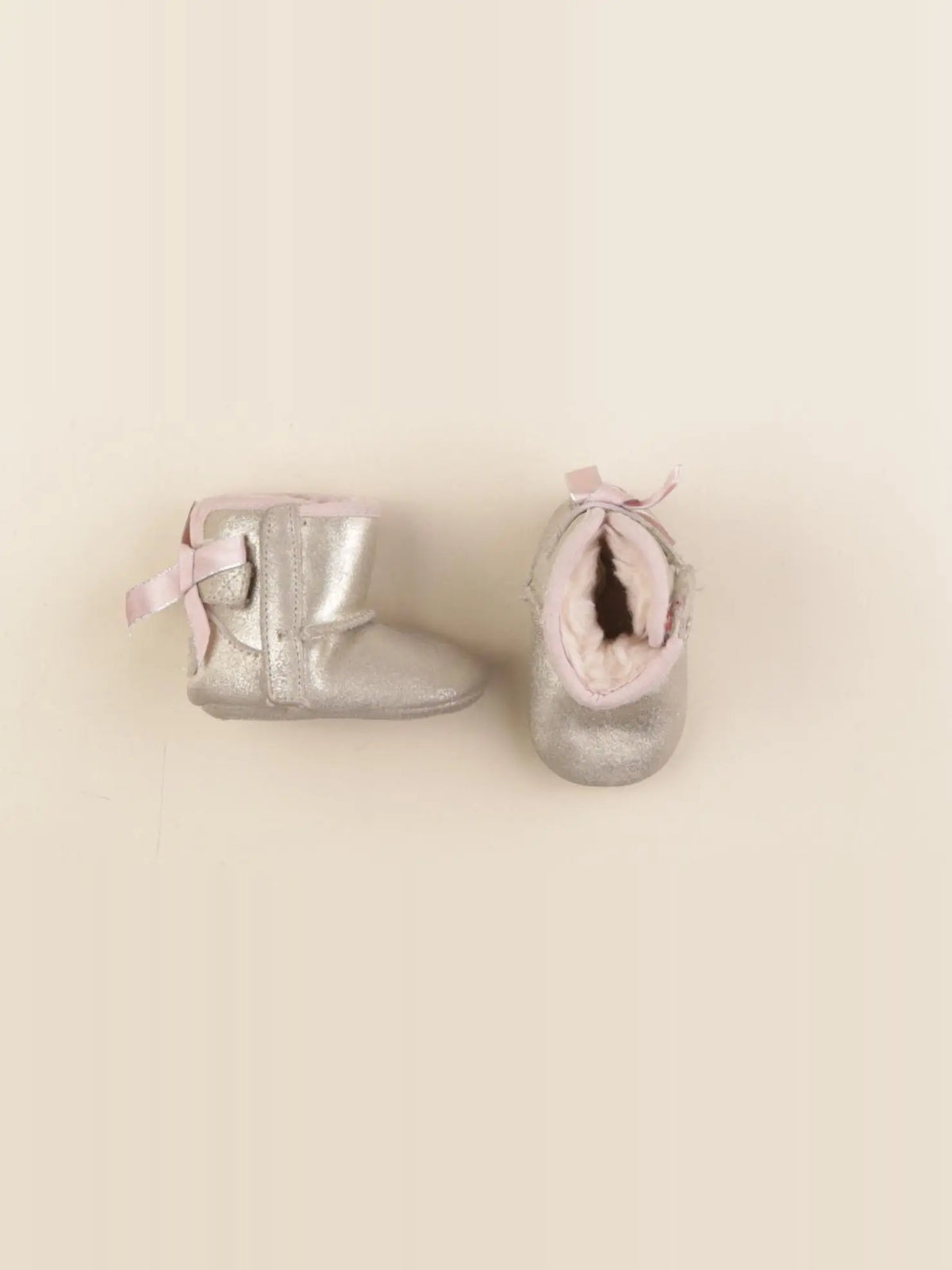 UGG - chaussons bronze - pointure 16