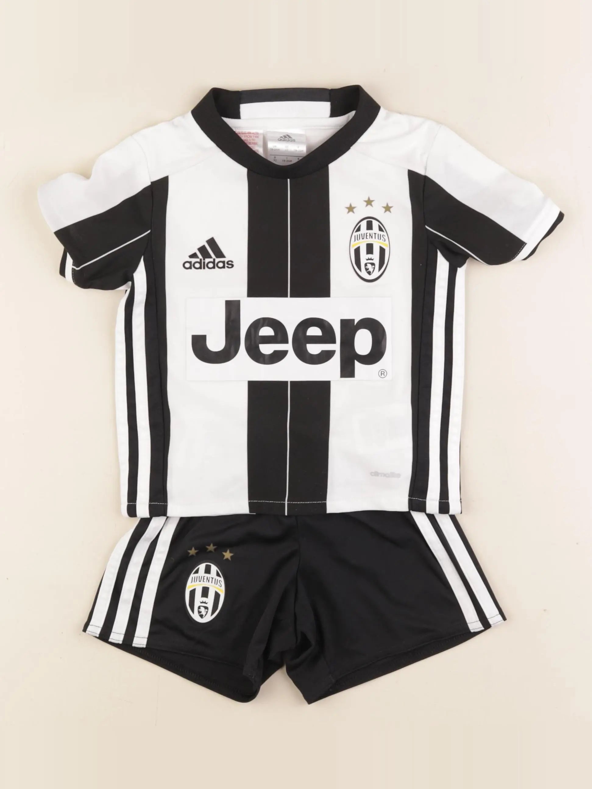 Adidas - ensemble blanc, noir - 18/24 mois