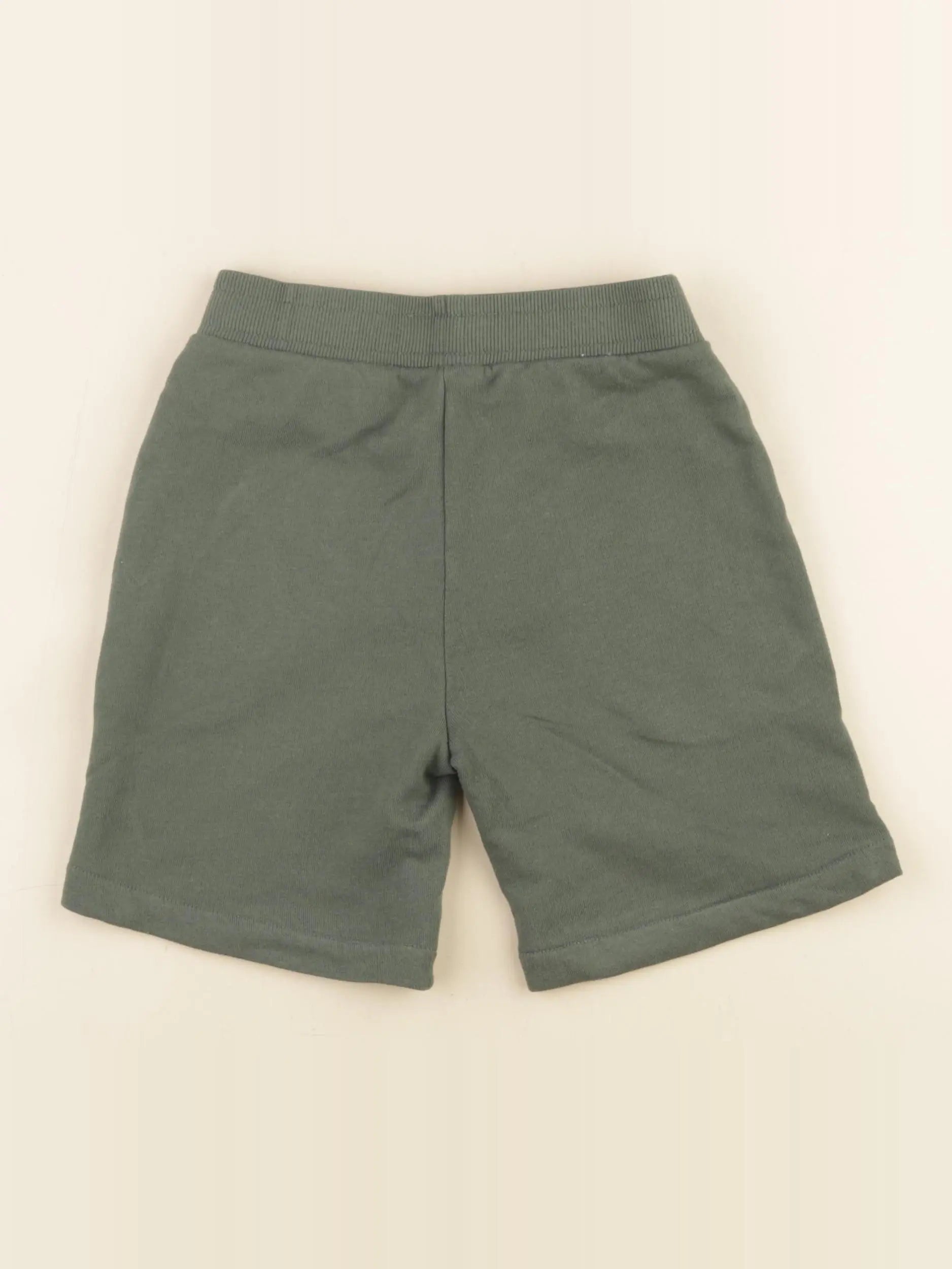 Vertbaudet - short vert - 6 ans