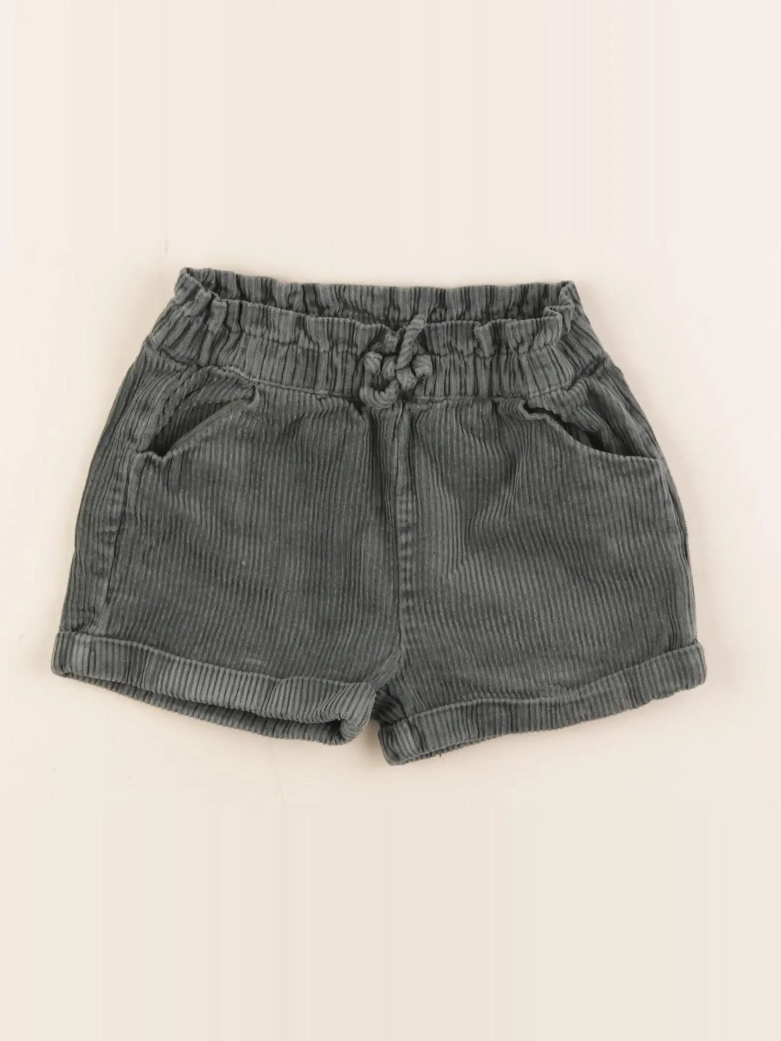Vertbaudet - short vert - 24 mois