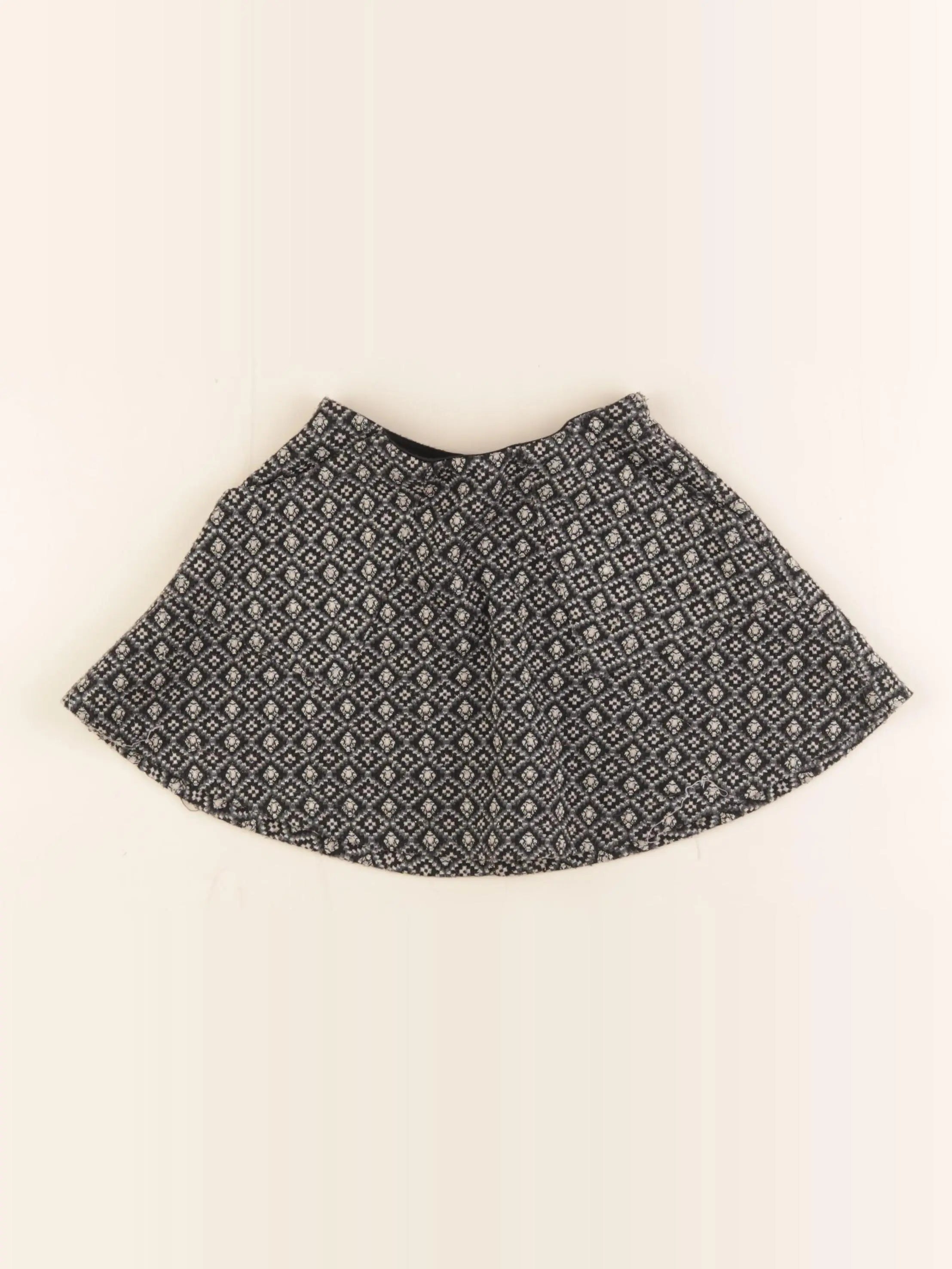 Zara - jupe noir - 4 ans