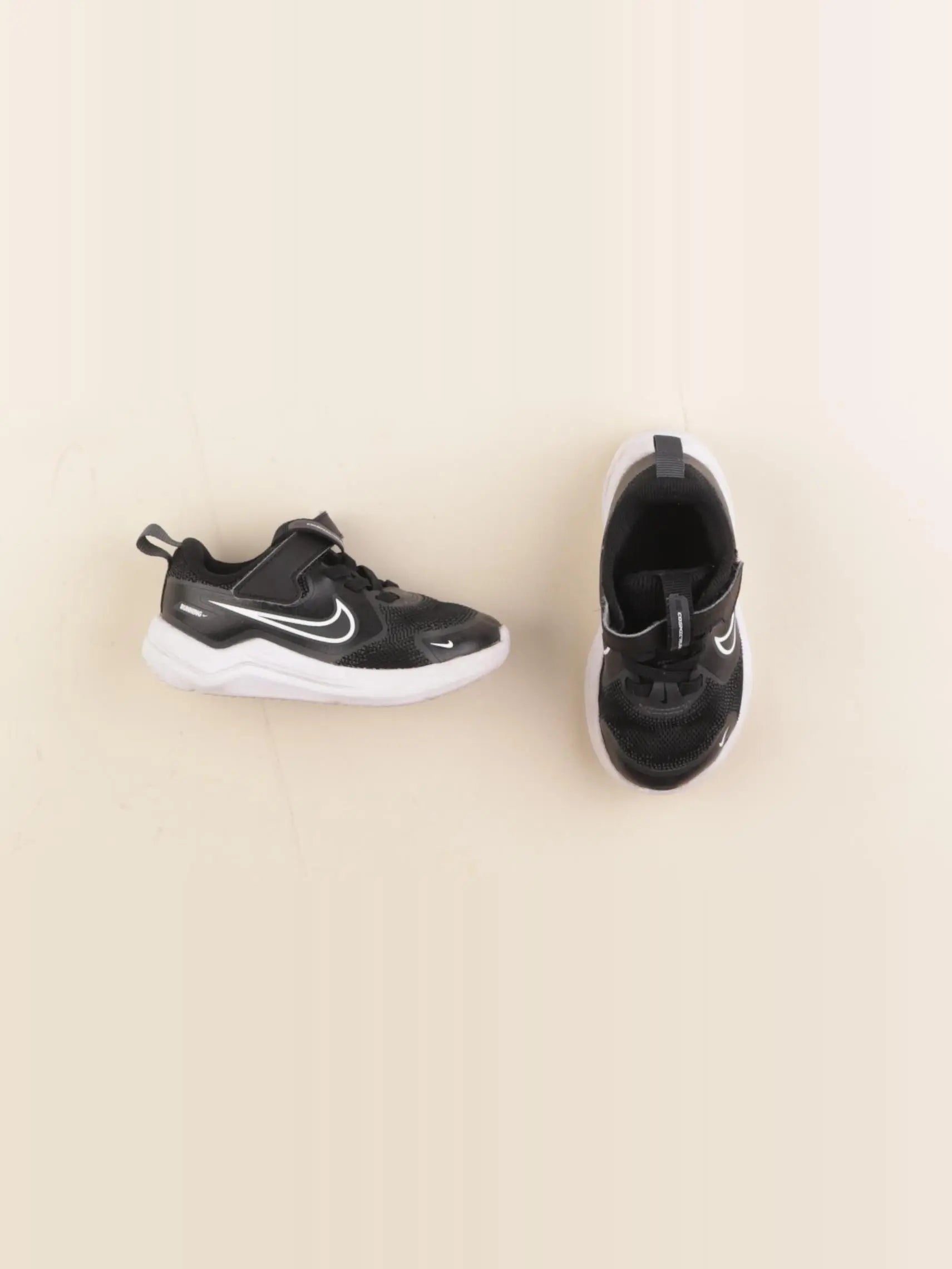 Nike - baskets noir - pointure 23/24