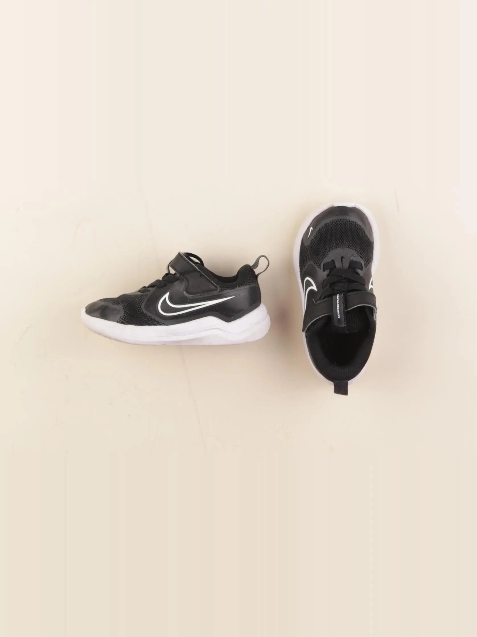 Nike - baskets noir - pointure 23/24