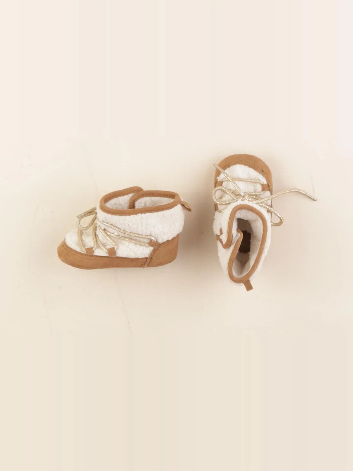 Tape à l'oeil - chaussons beige - pointure 18/19