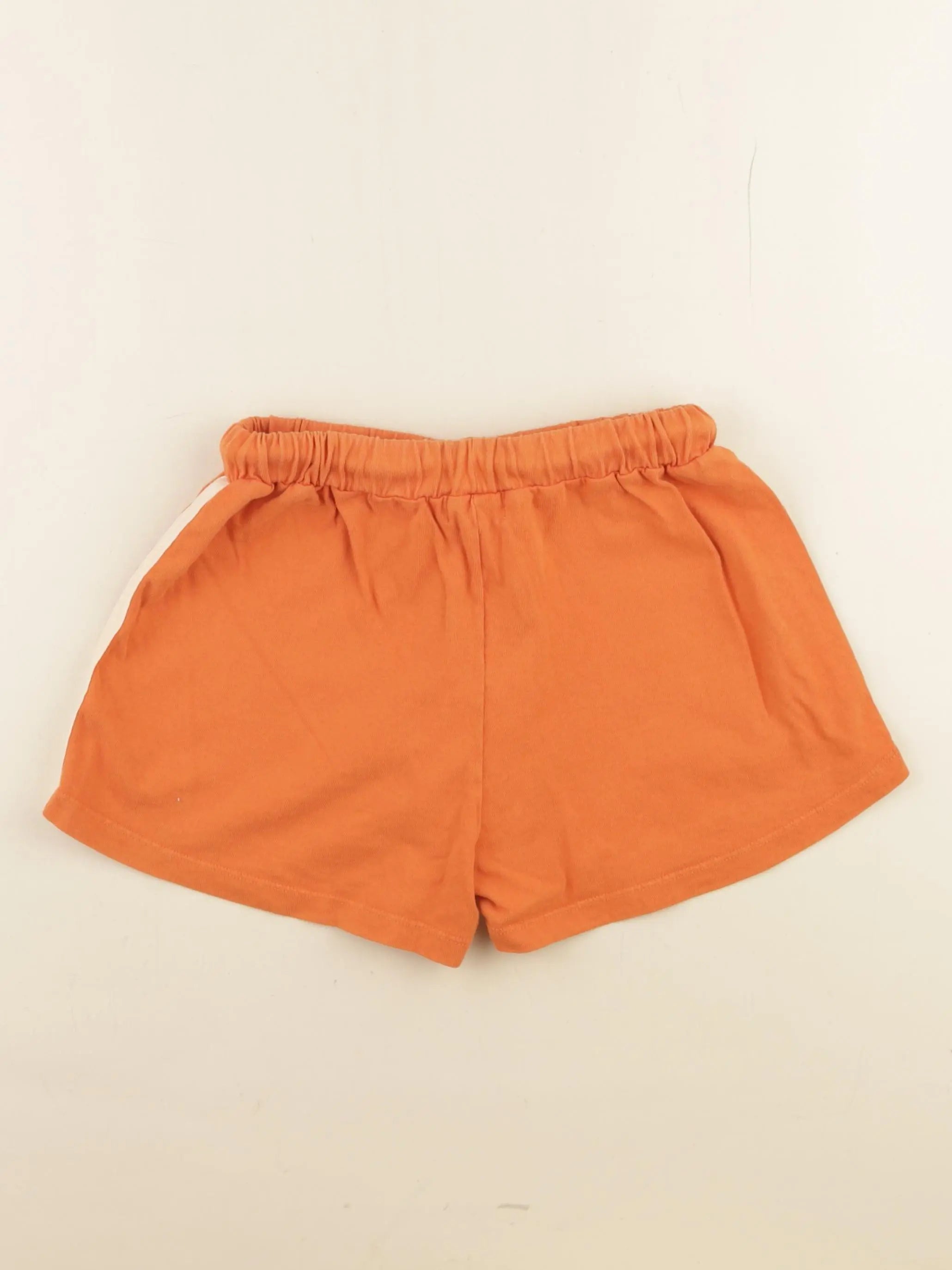 Short orange