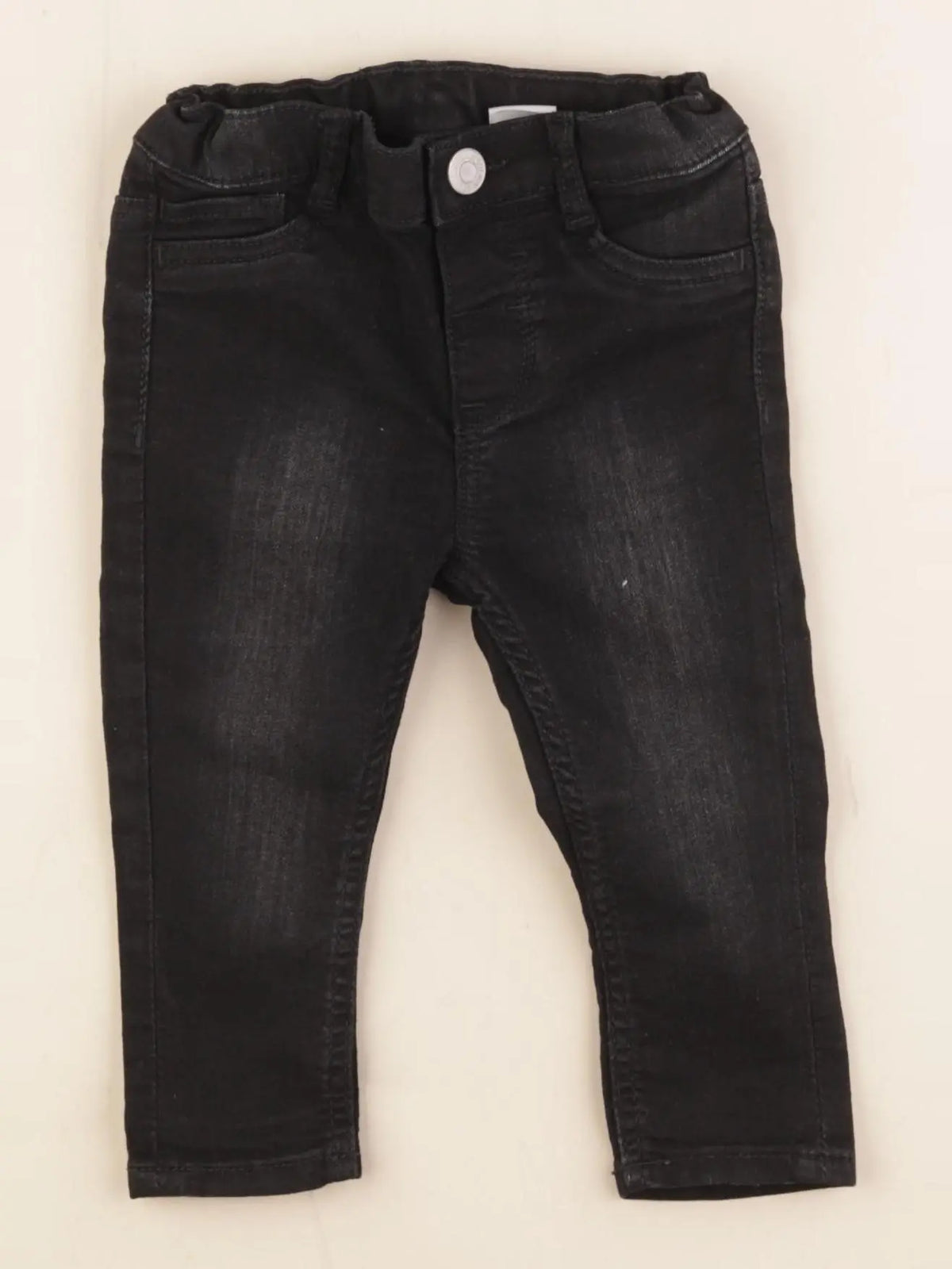 H&M - jean noir - 6/9 mois