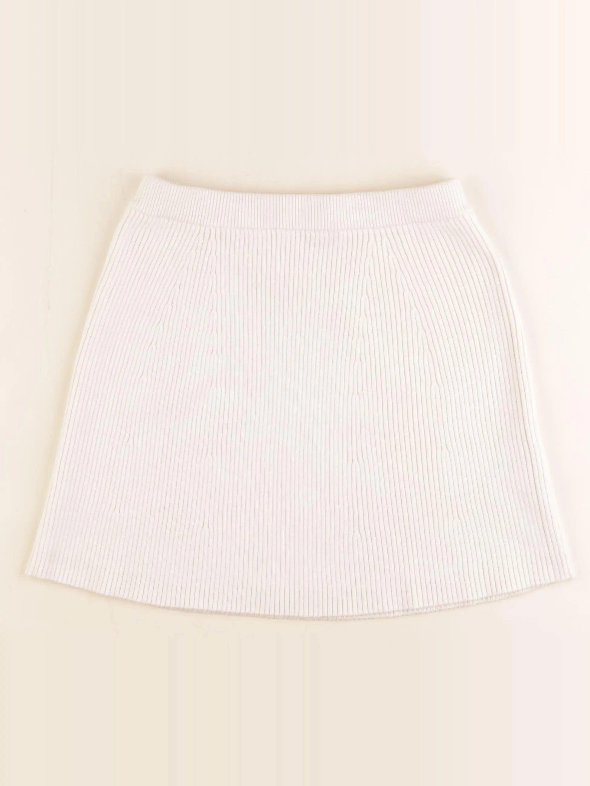 Zara - jupe blanc - 9/10 ans