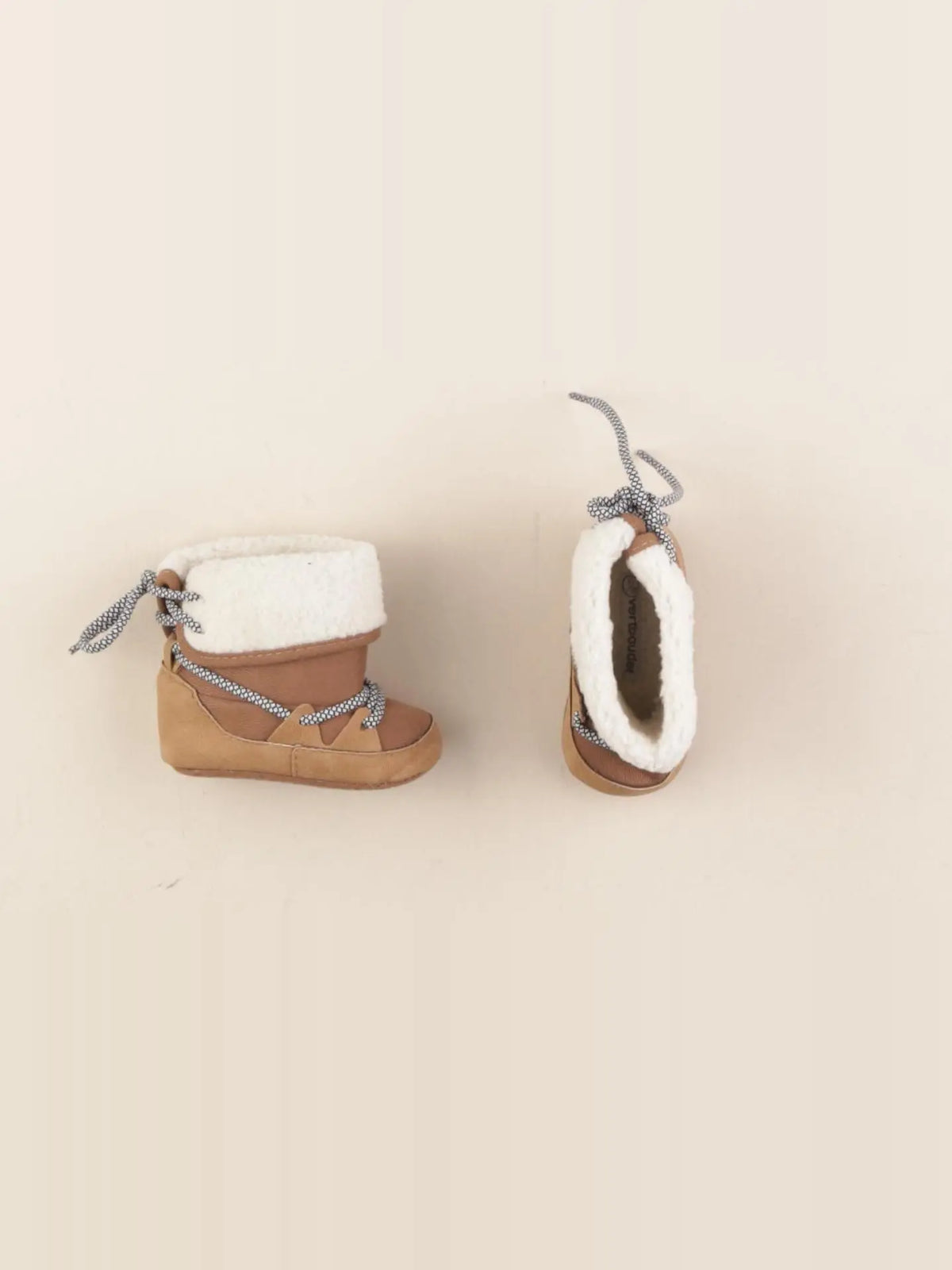 Vertbaudet - chaussons marron - pointure 17