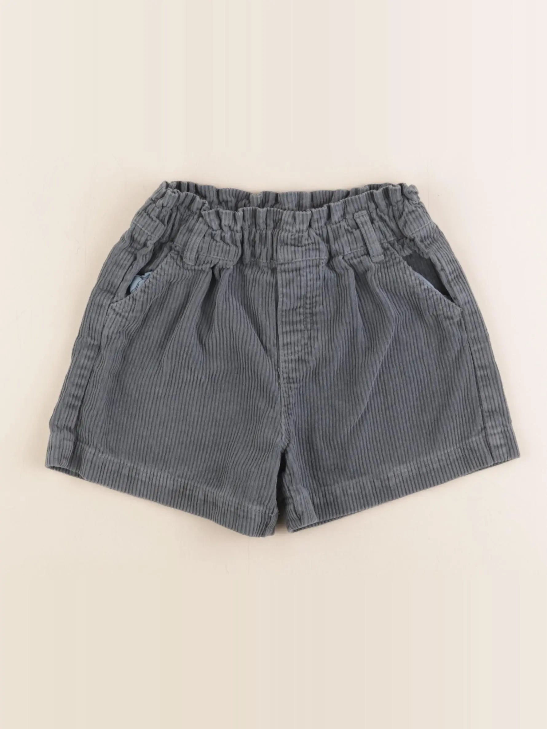 Vertbaudet - short vert - 6 ans