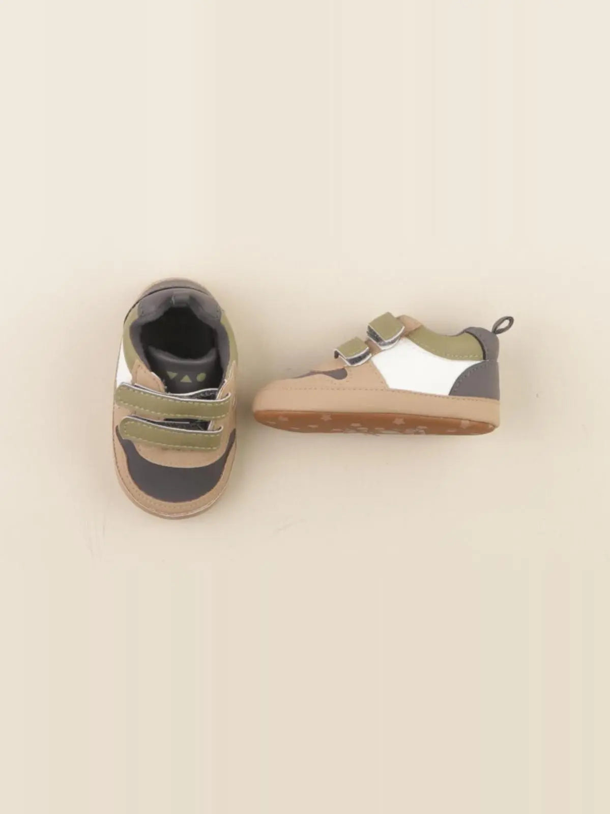Tape à l'oeil - chaussons marron, vert - pointure 18/19