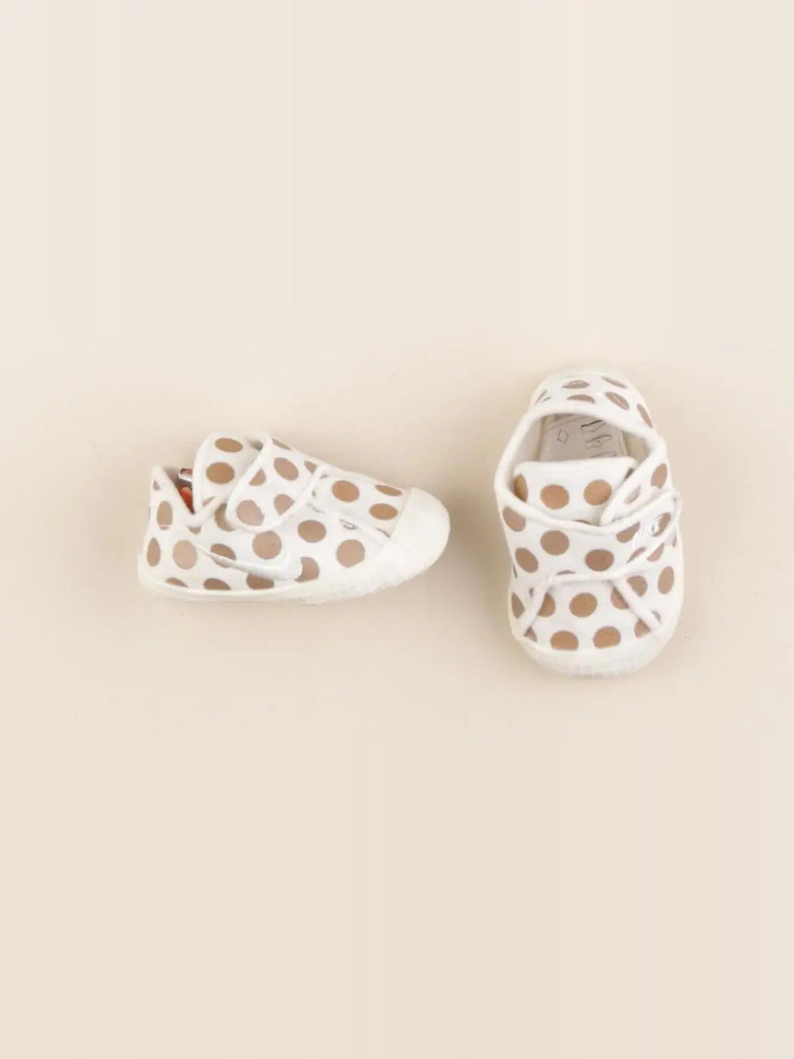 Nike - chaussons blanc - pointure 17
