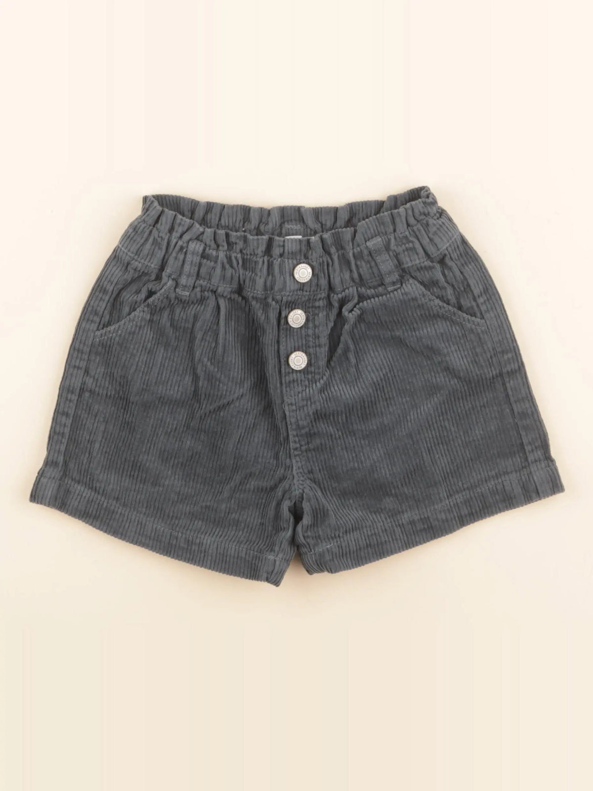 Vertbaudet - short vert - 5 ans