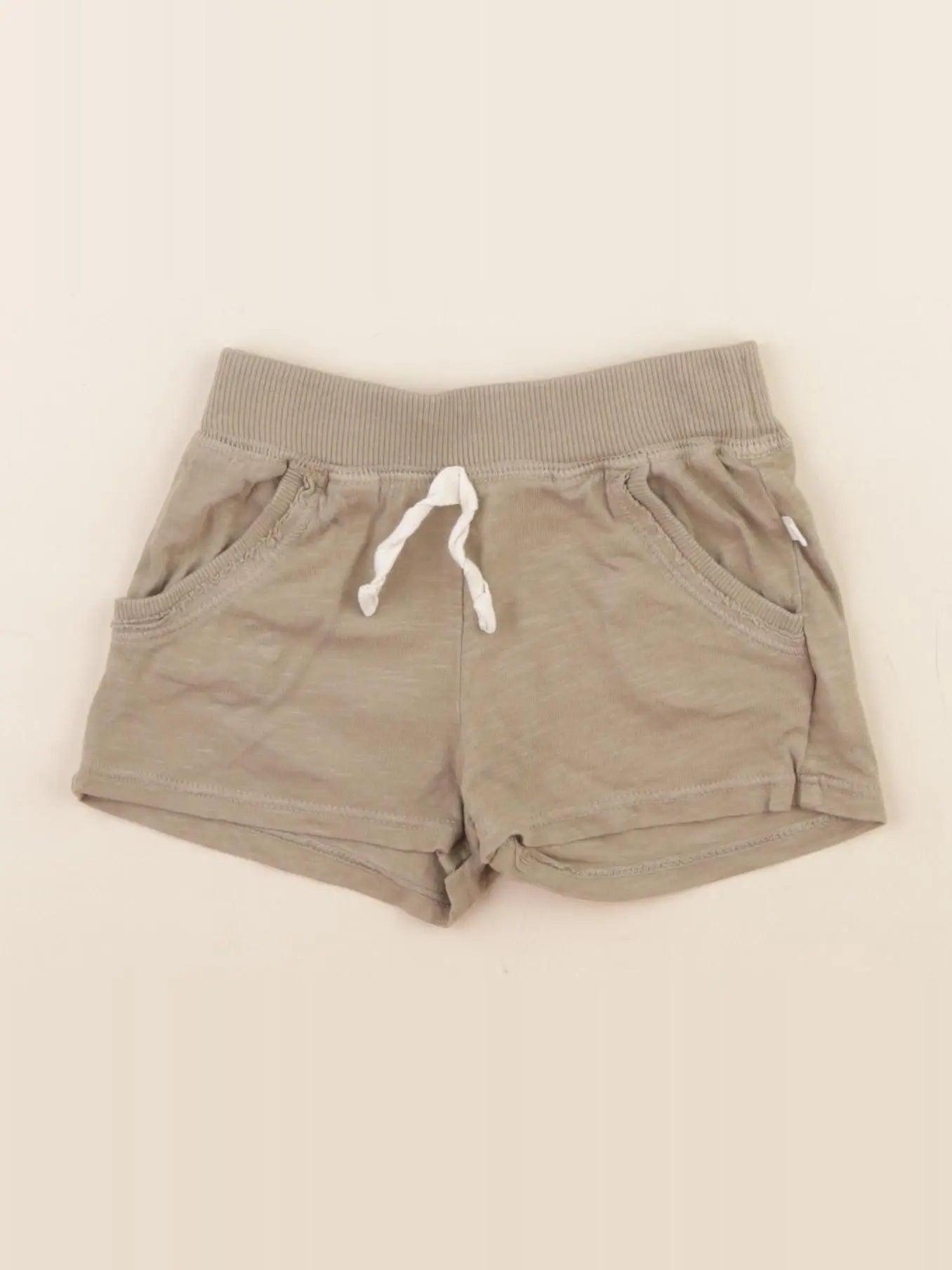 1+ In the family - short marron - 6 mois