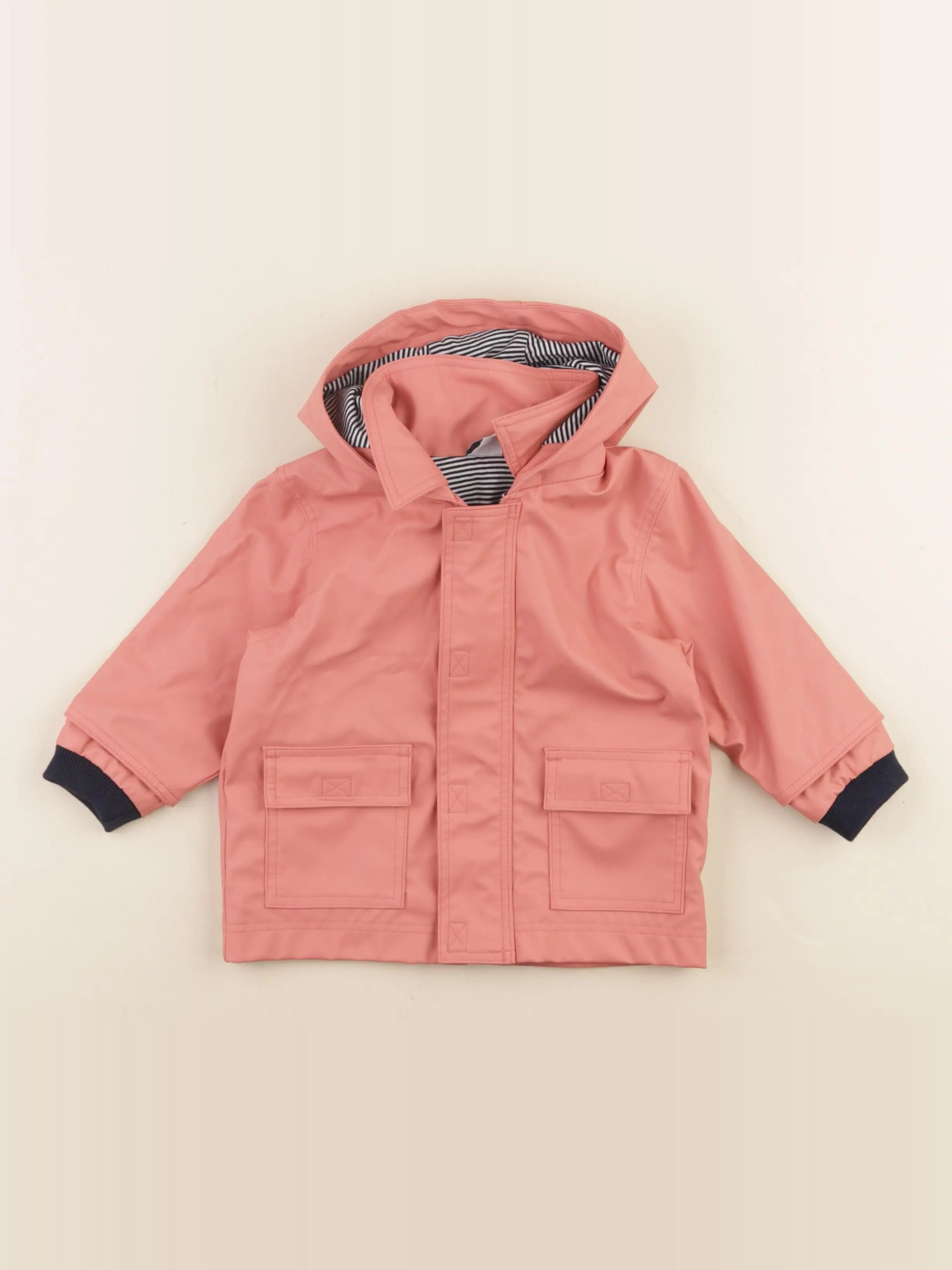 Petit Bateau - imperméable rose - 6 mois