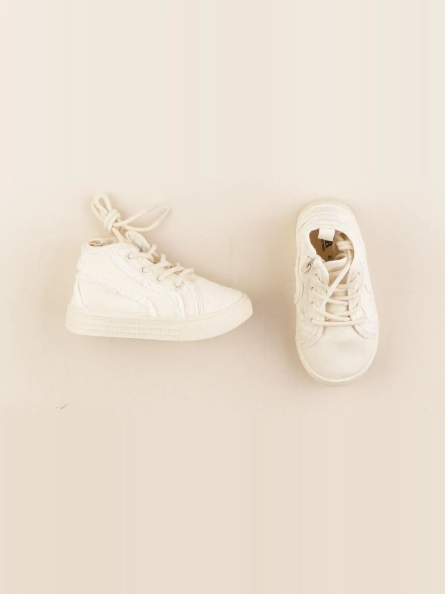 Zara - tennis à scratch/ lacets beige - pointure 22