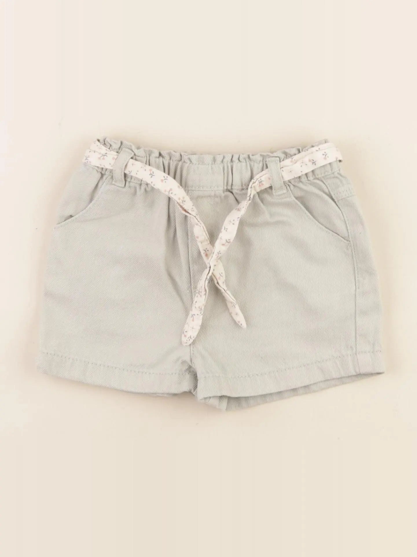 Vertbaudet - short vert - 18 mois