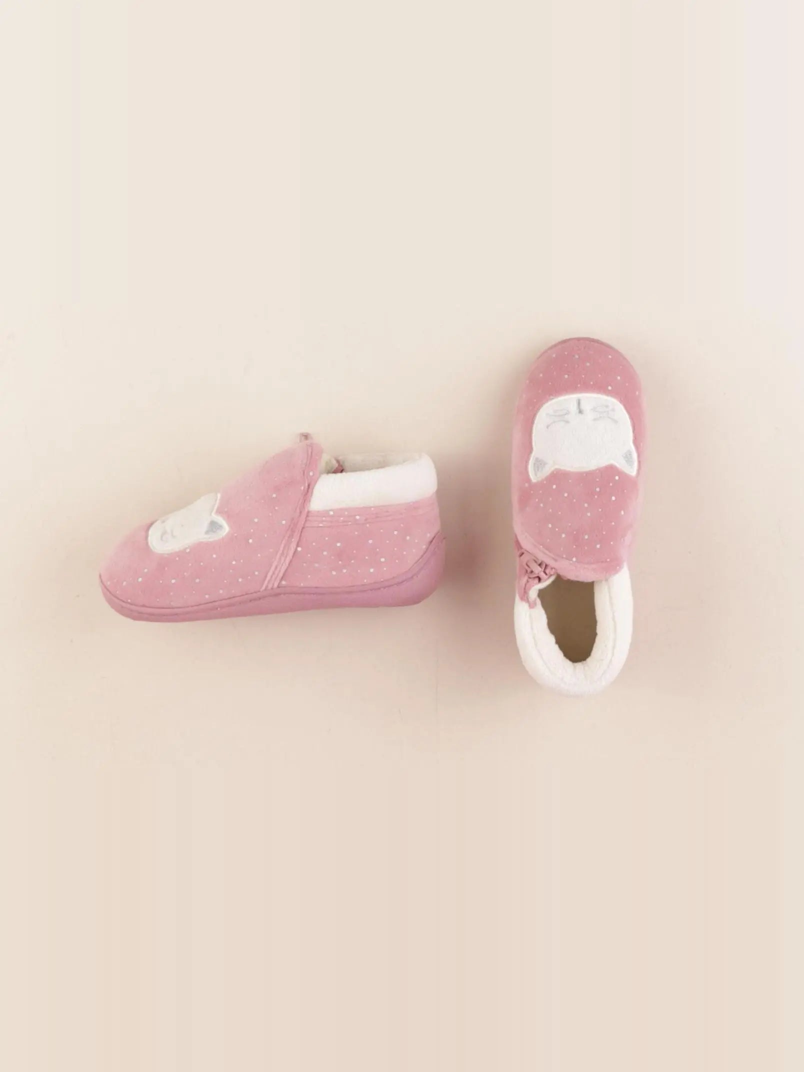 Isotoner - chaussons rose - pointure 25