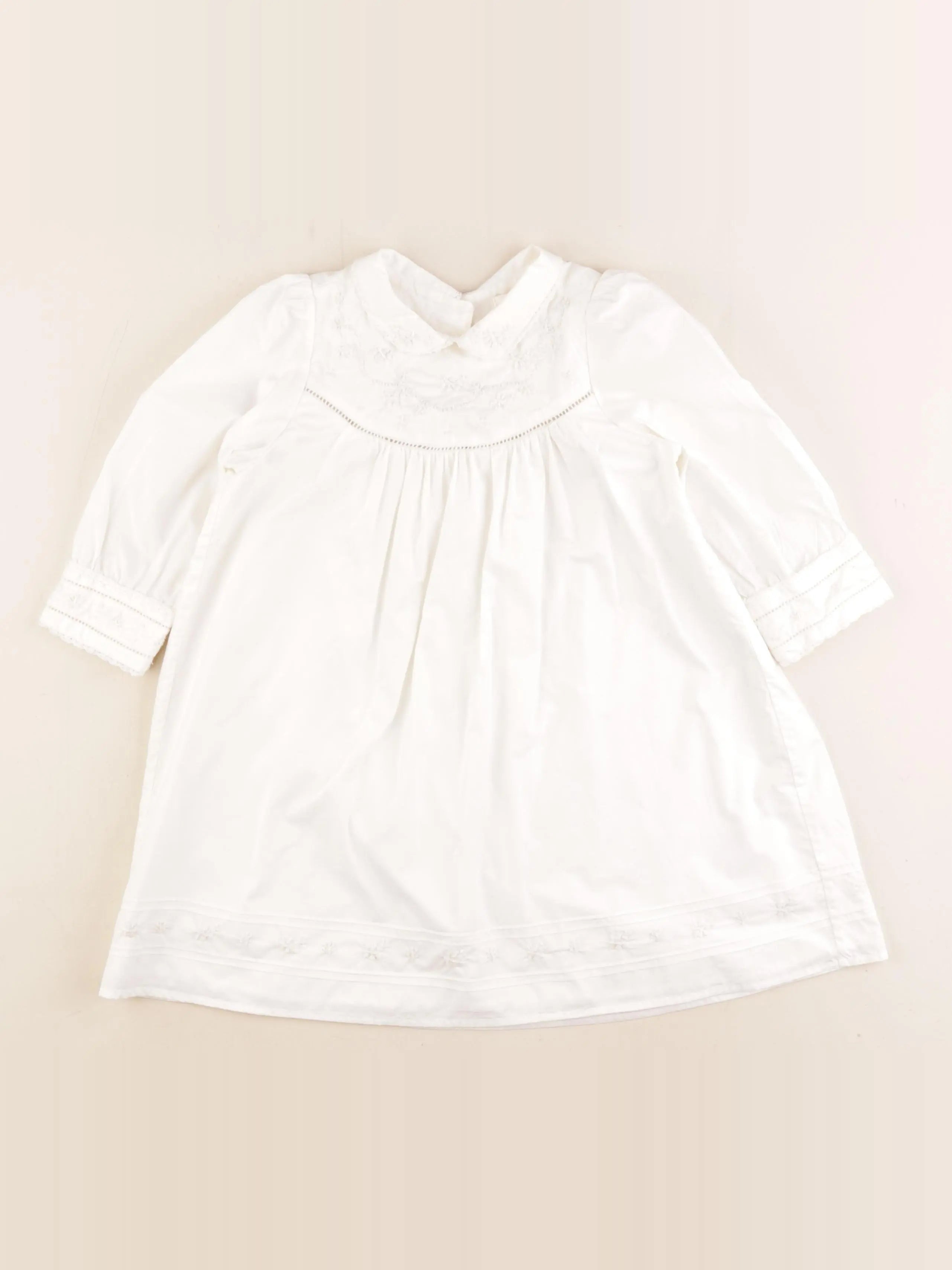 Zara - robe blanc - 4 ans