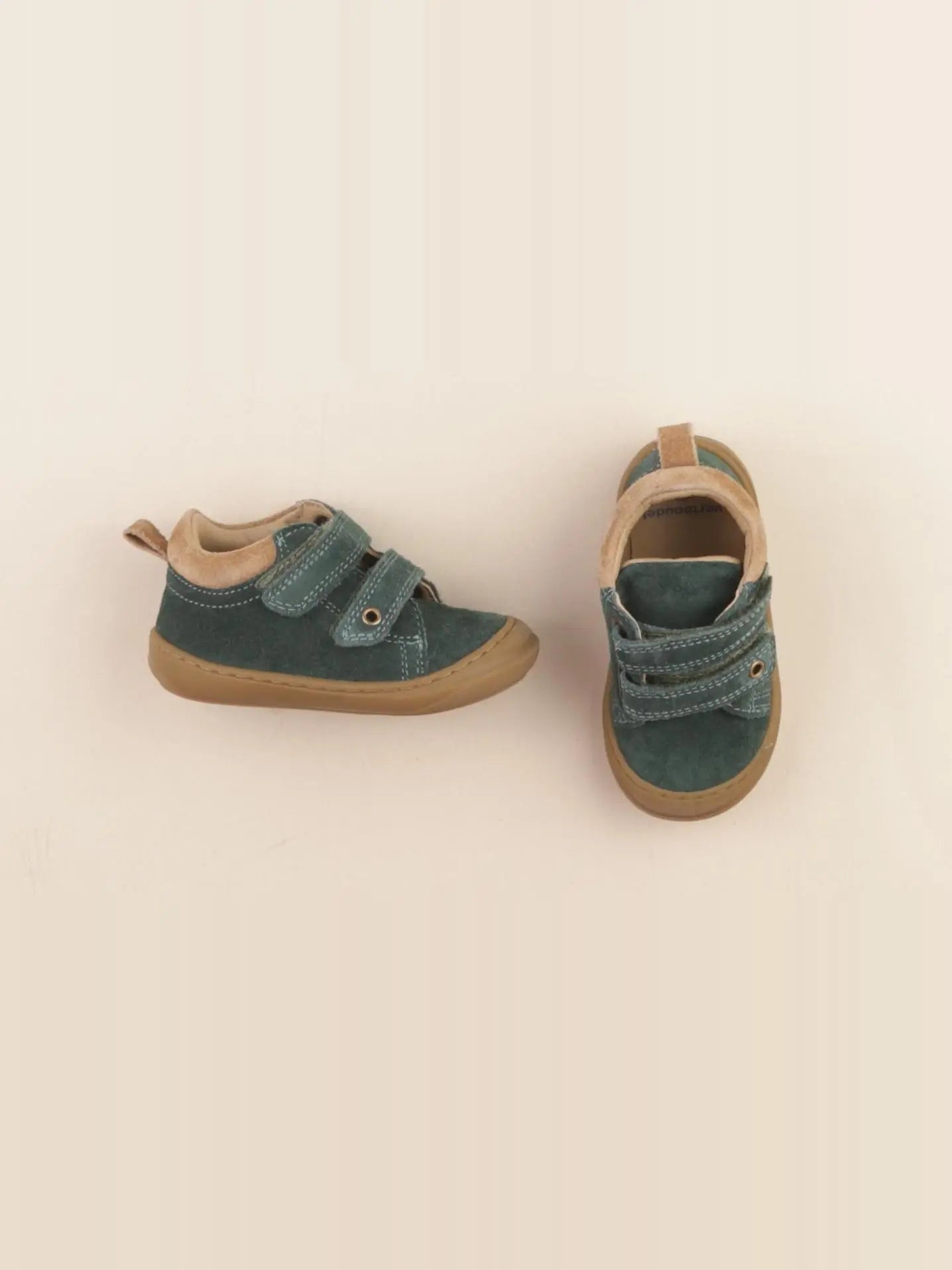 Vertbaudet - baskets vert - pointure 20