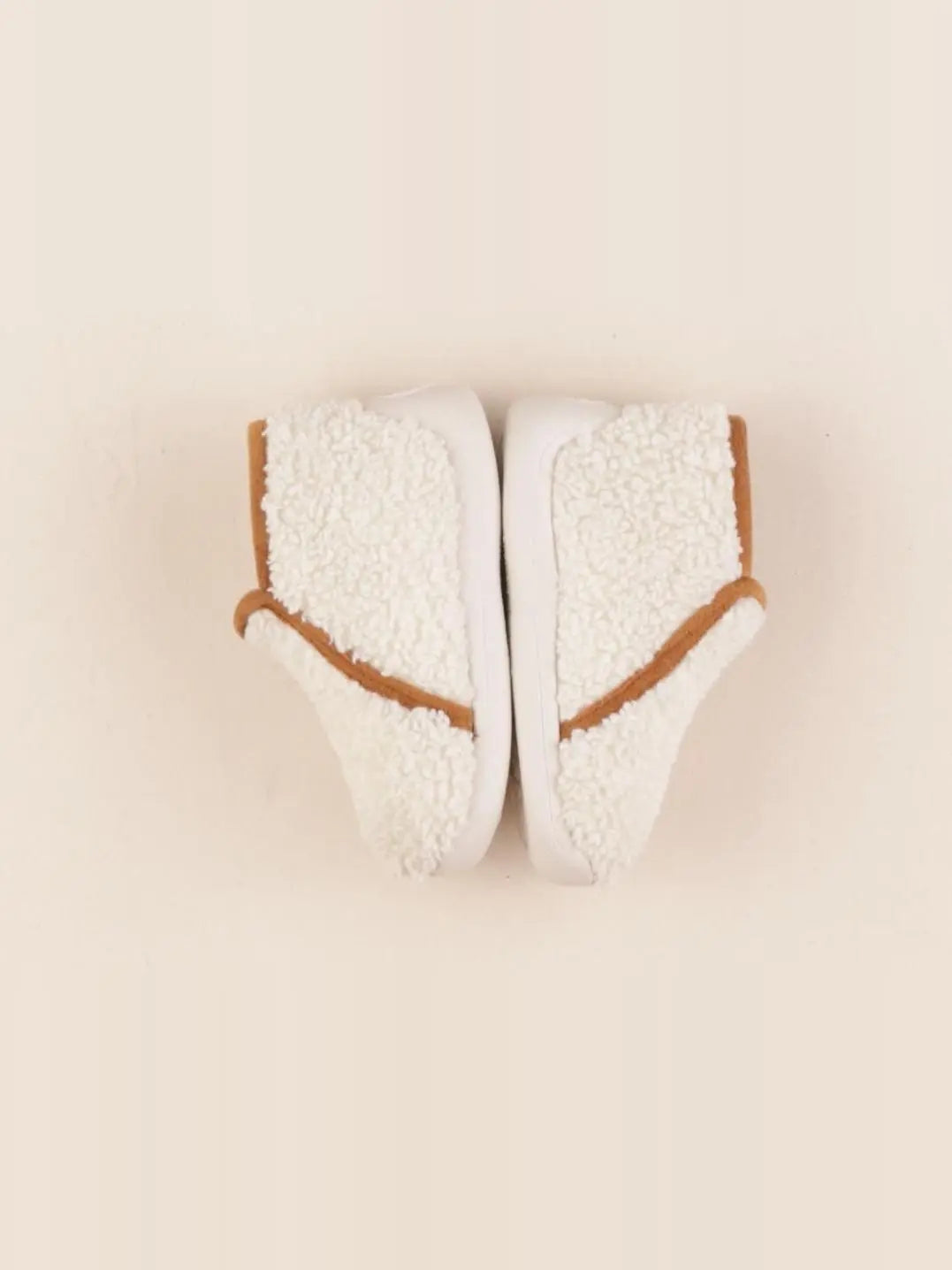Vertbaudet - chaussons beige - pointure 20