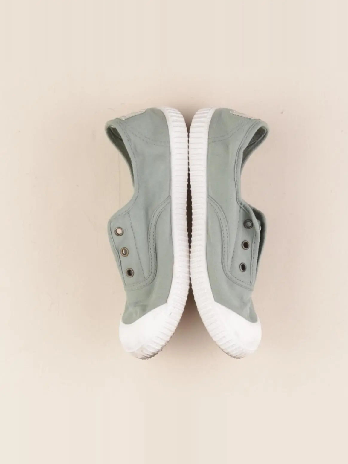 Victoria - tennis élastiqué vert - pointure 33