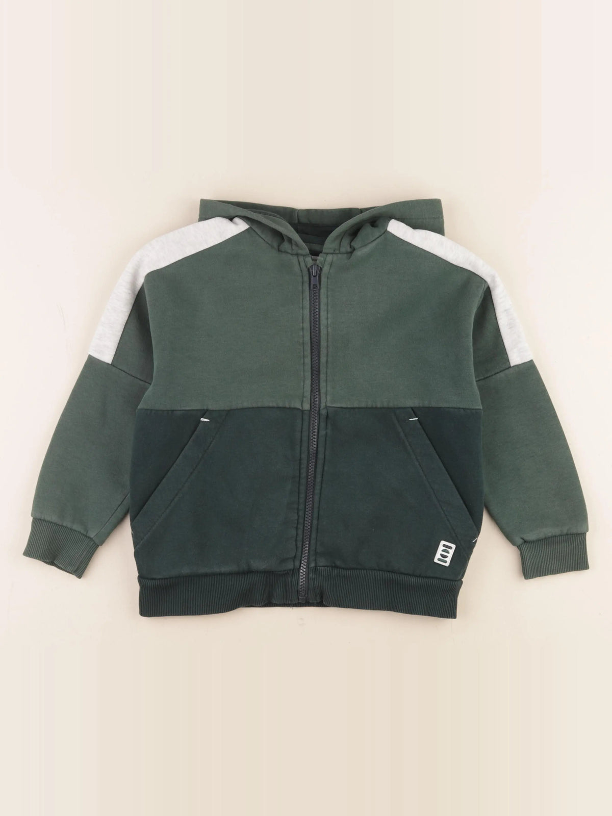 Vertbaudet - sweat vert - 6 ans