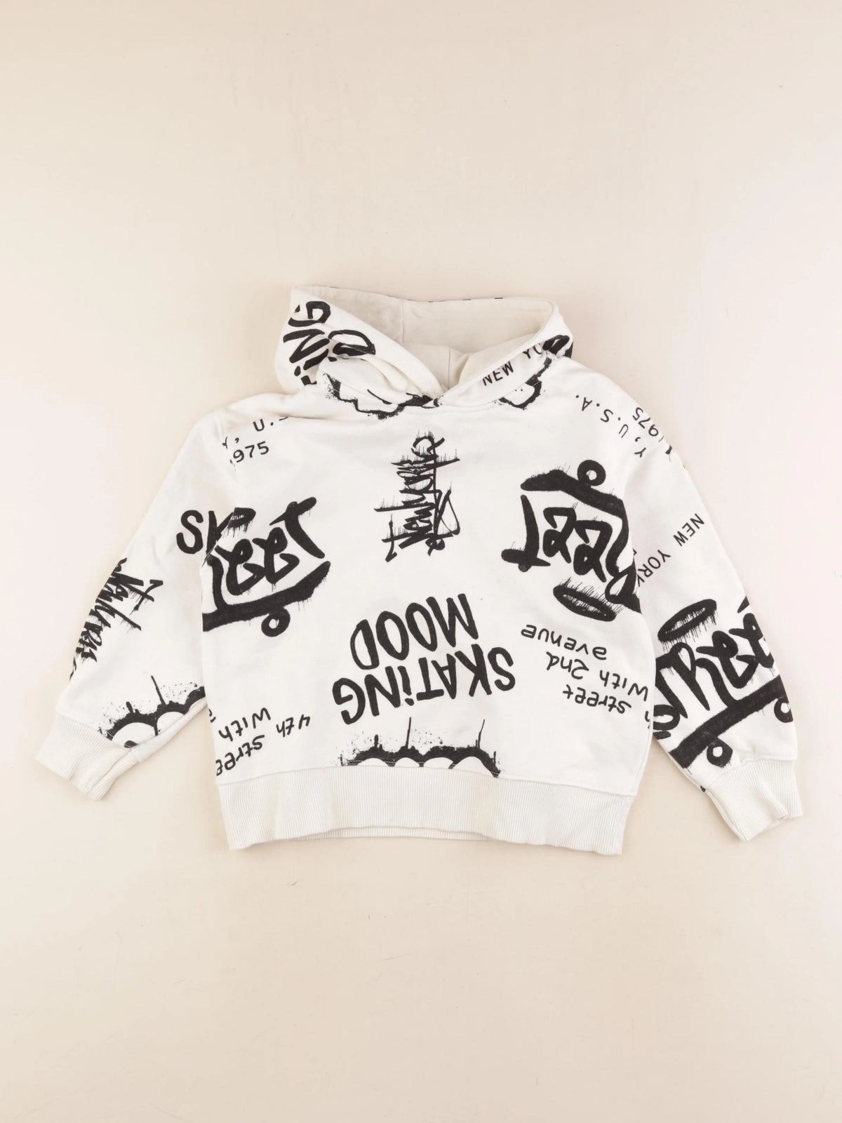 Zara - sweat beige, noir - 6/7 ans