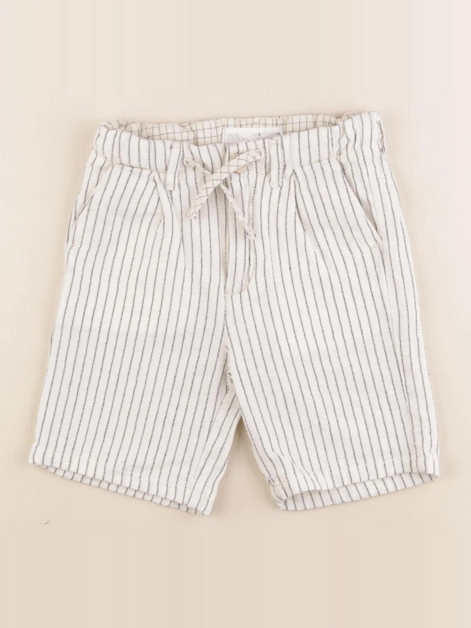 Zara - short beige, gris - 6 ans