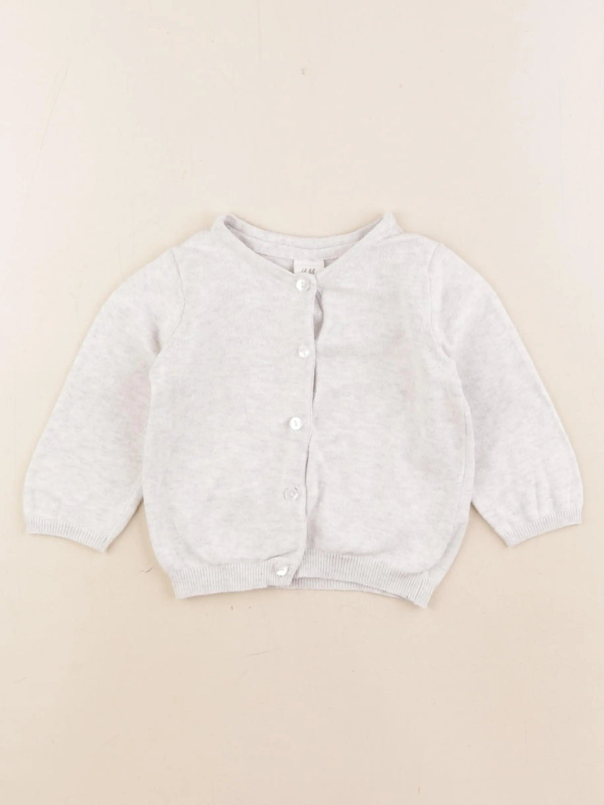 H&M - gilet gris - 6/9 mois