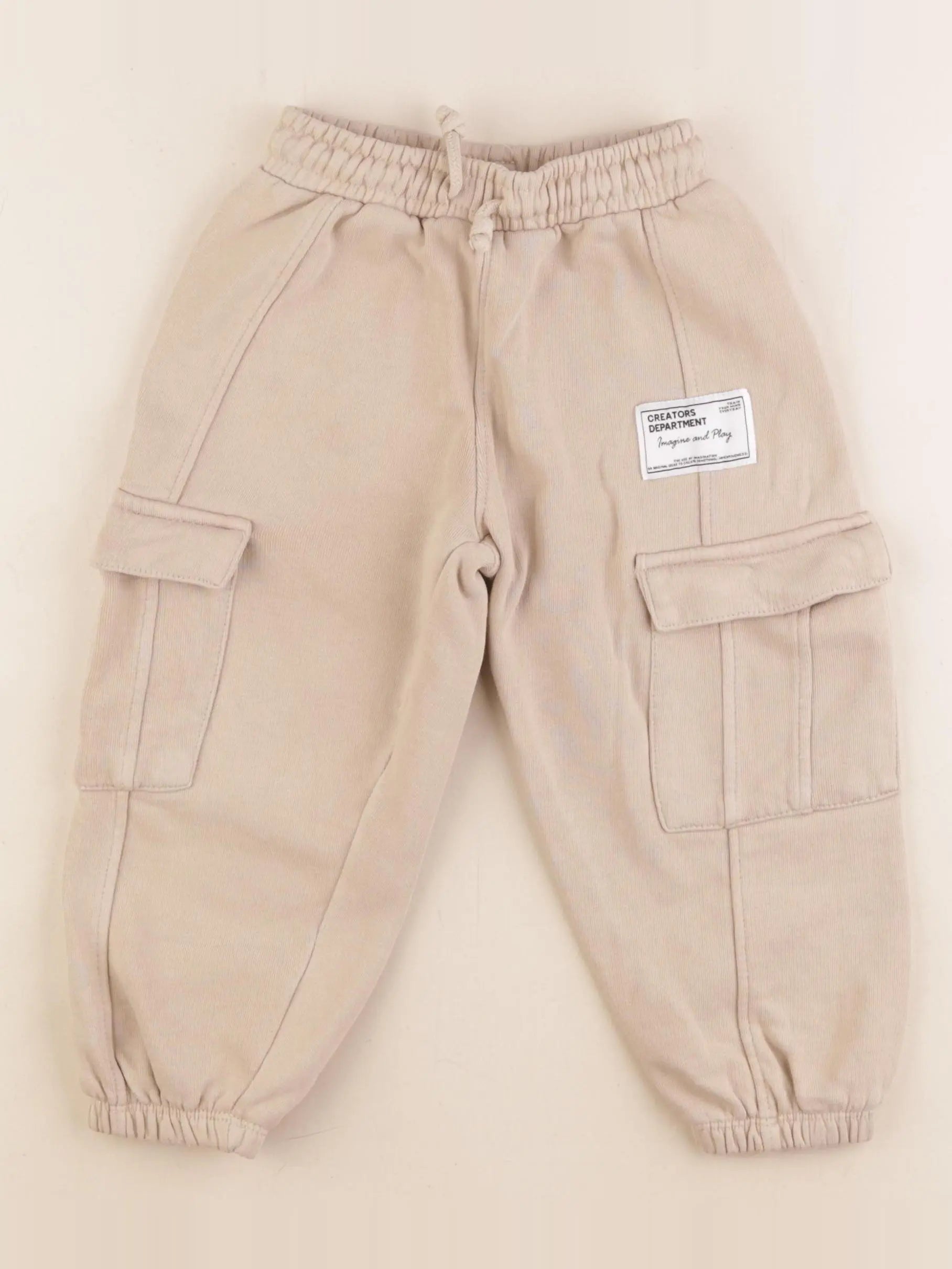 Zara - jogging beige - 4 ans