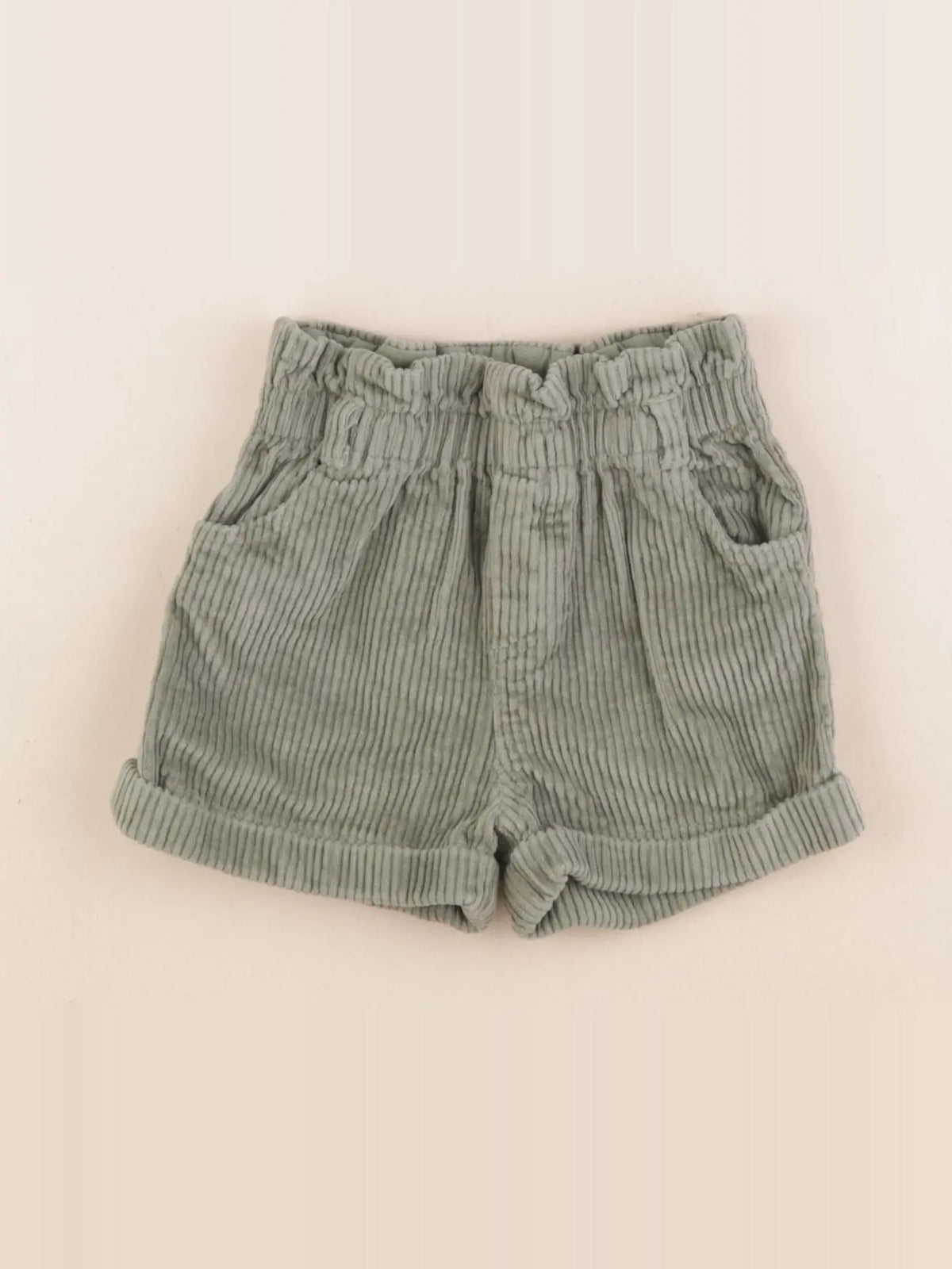 Cyrillus - short vert - 18 mois