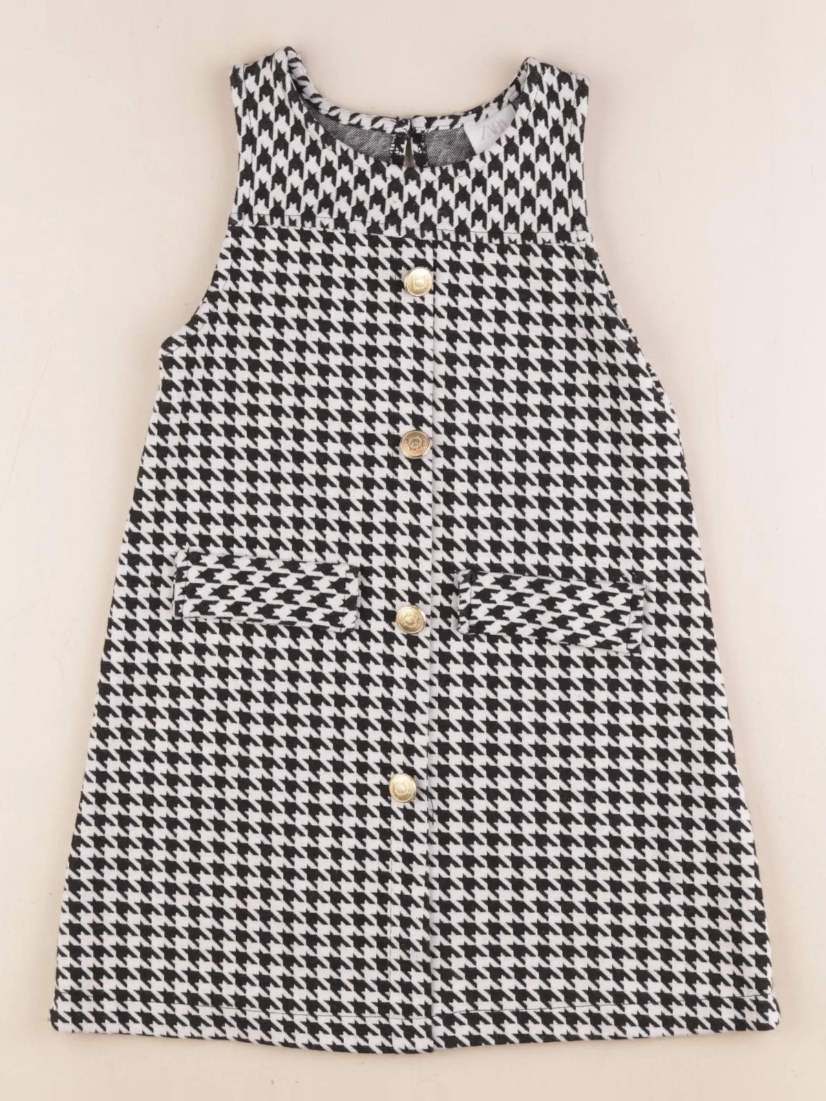 Zara - robe noir - 6 ans