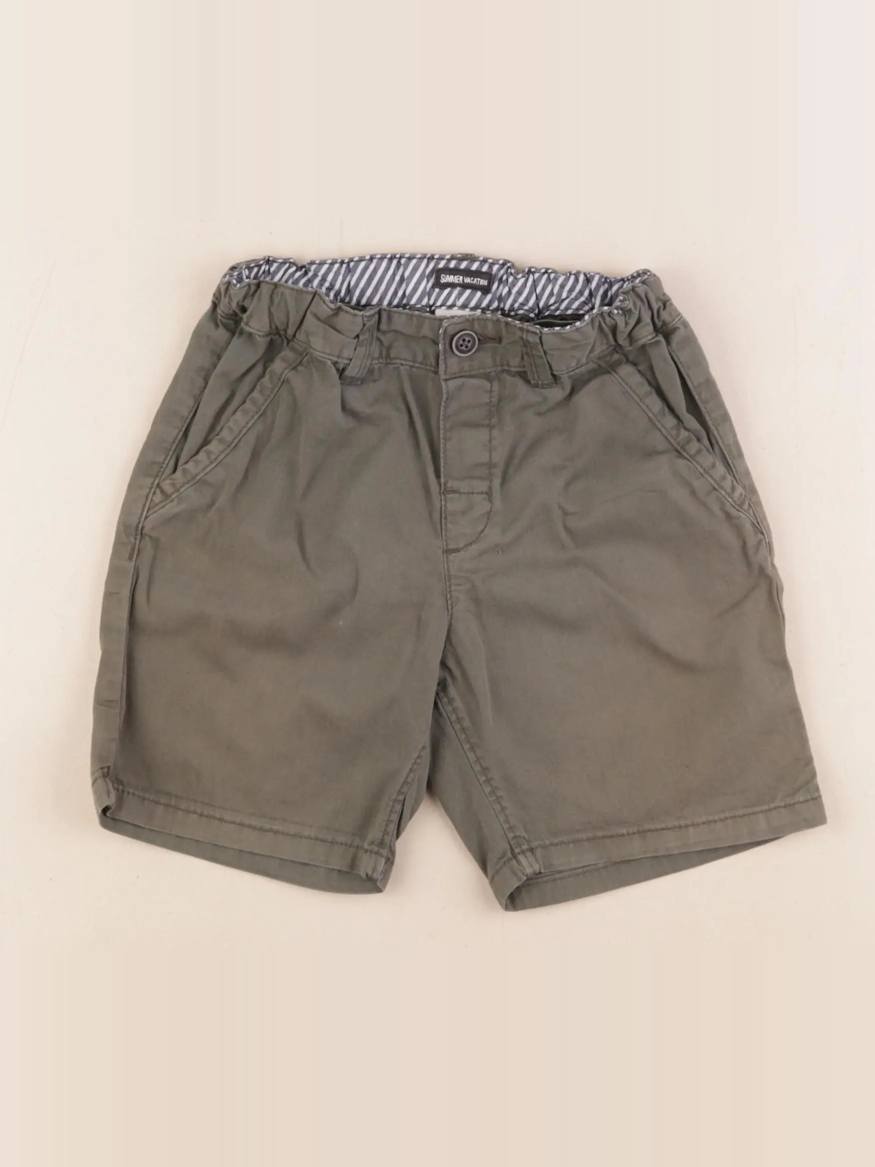 H&M - short vert - 3/4 ans