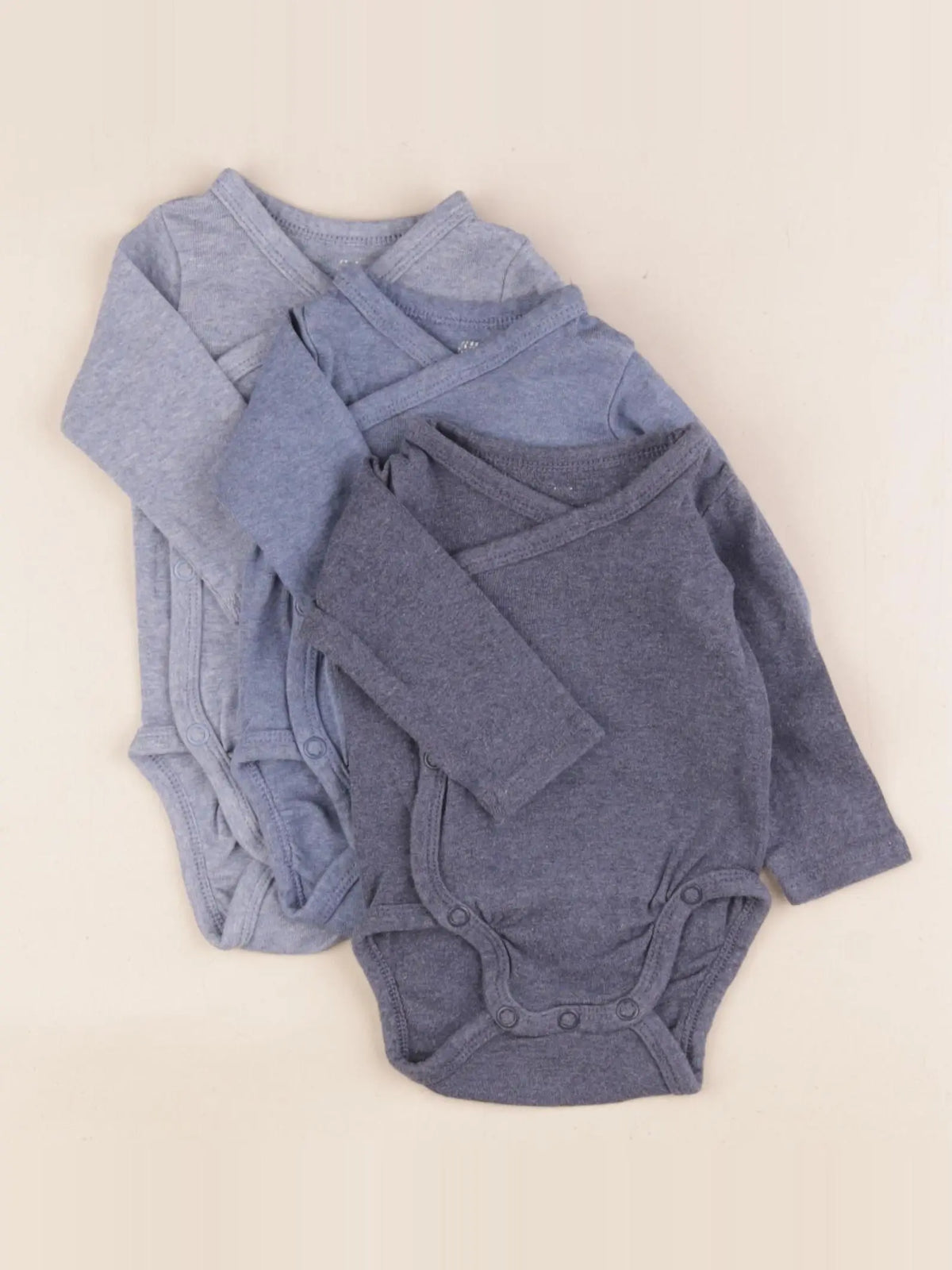 H&M - lot de 3 bodies en coton bleu - 1/2 mois