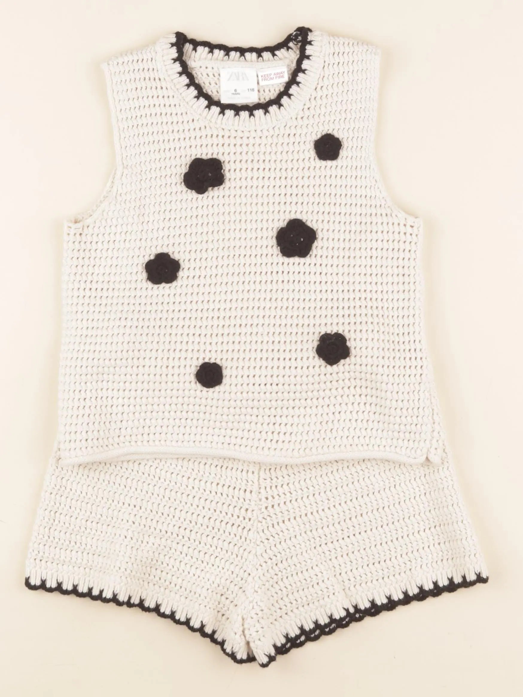Zara - ensemble beige - 6 ans