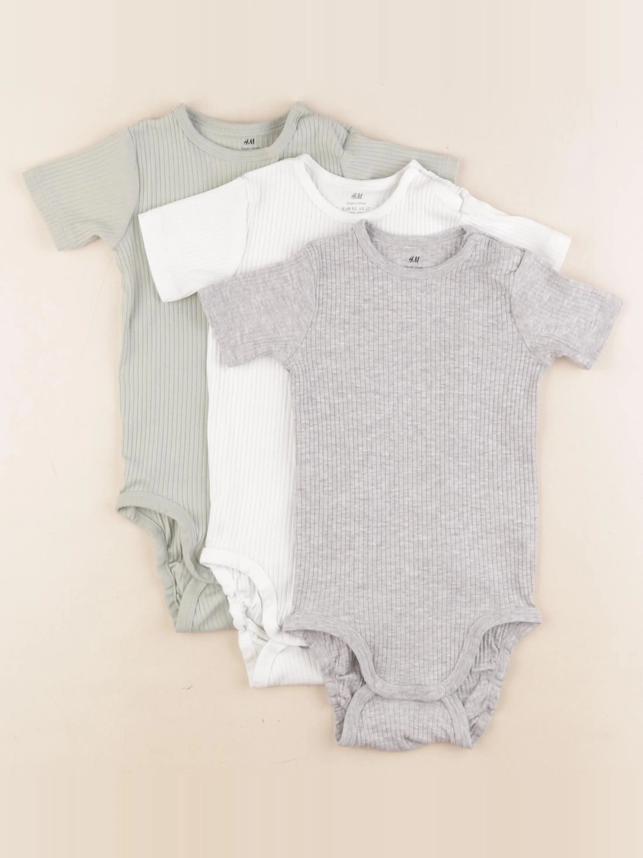 H&M - lot de 3 bodies en coton blanc, vert, gris - 18/24 mois