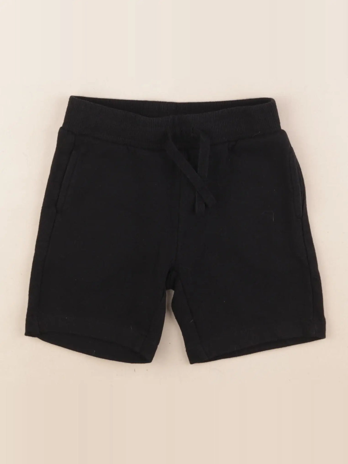 Vertbaudet - short noir - 5 ans
