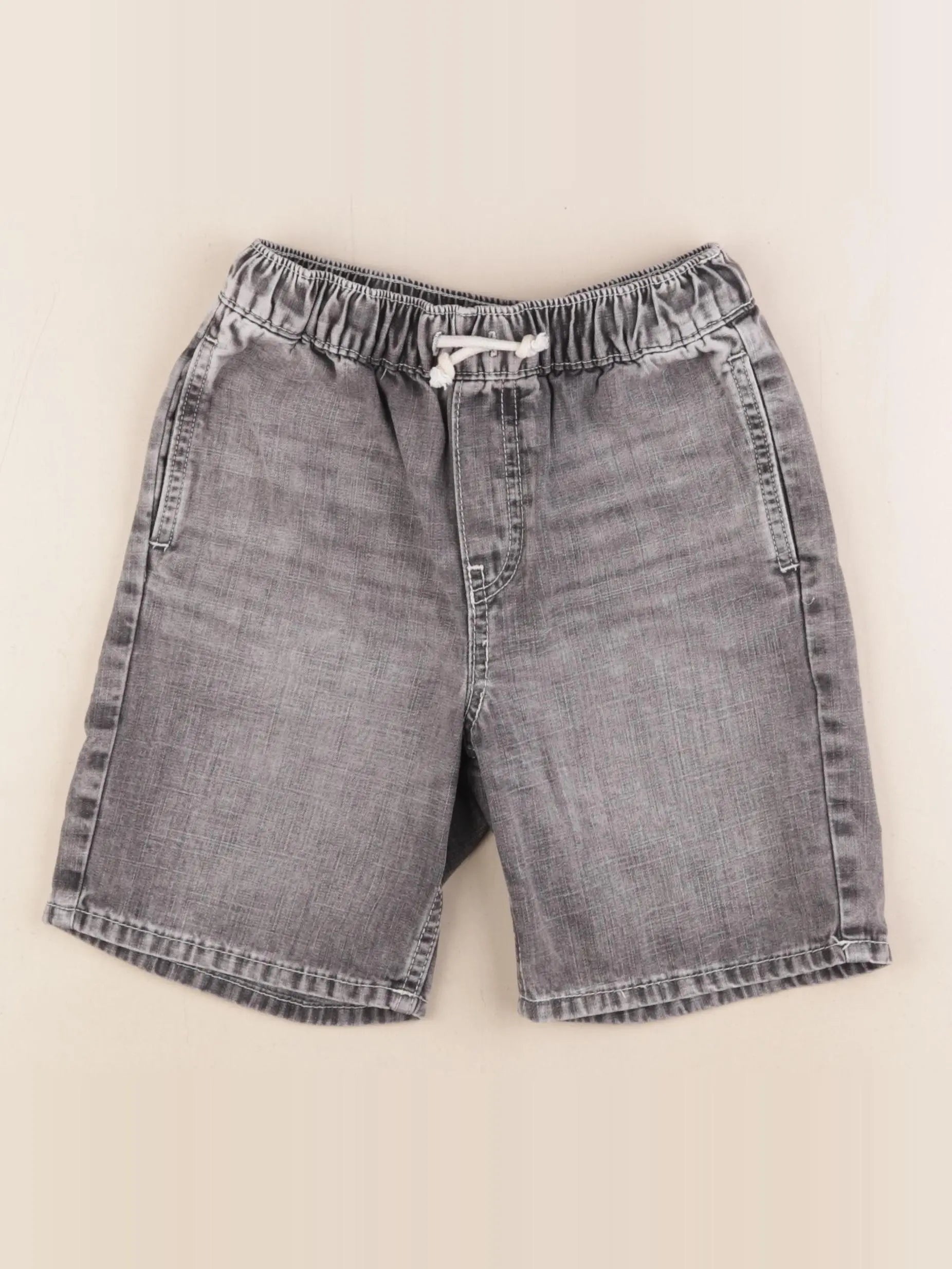 H&M - short gris - 5/6 ans
