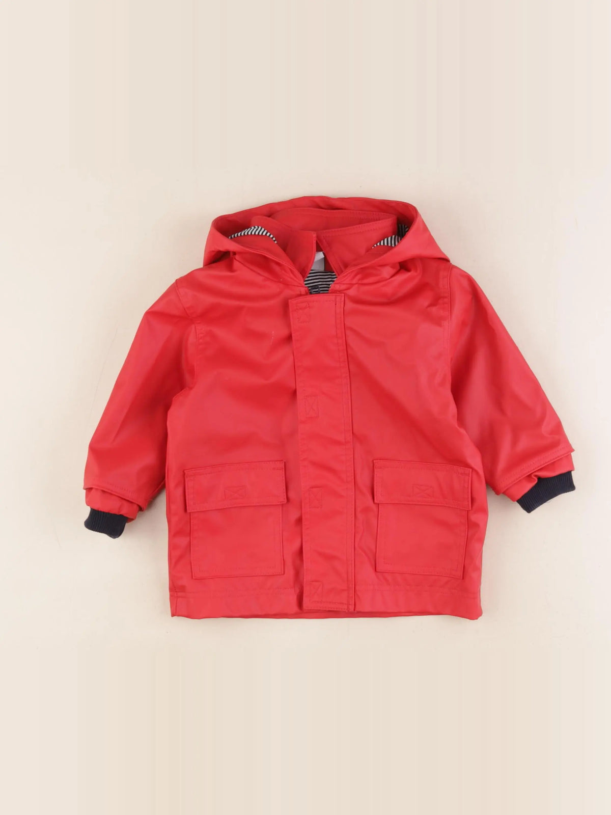 Petit Bateau - imperméable rouge - 6 mois