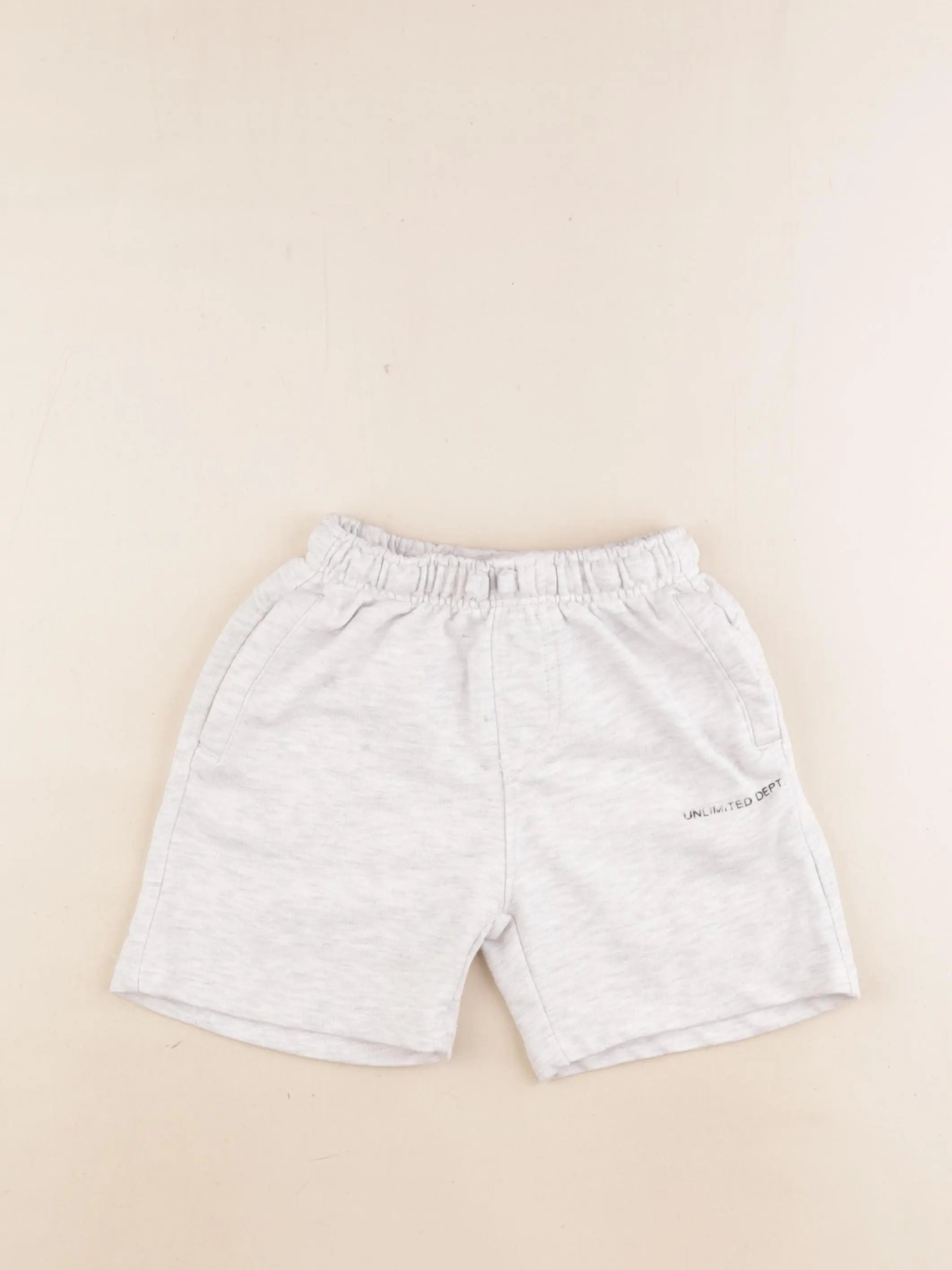 Zara - short gris - 6/7 ans