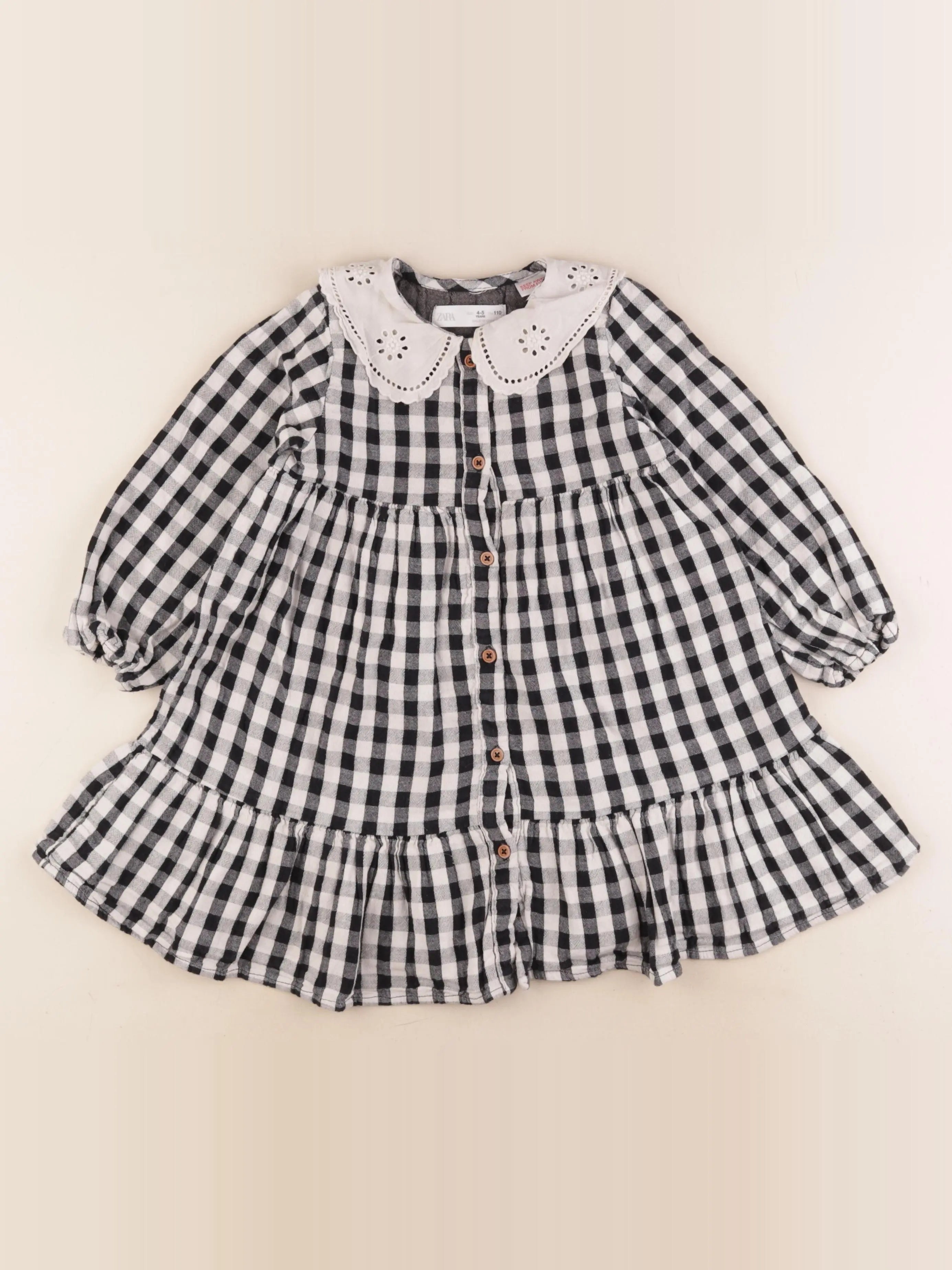 Zara - robe noir - 4/5 ans