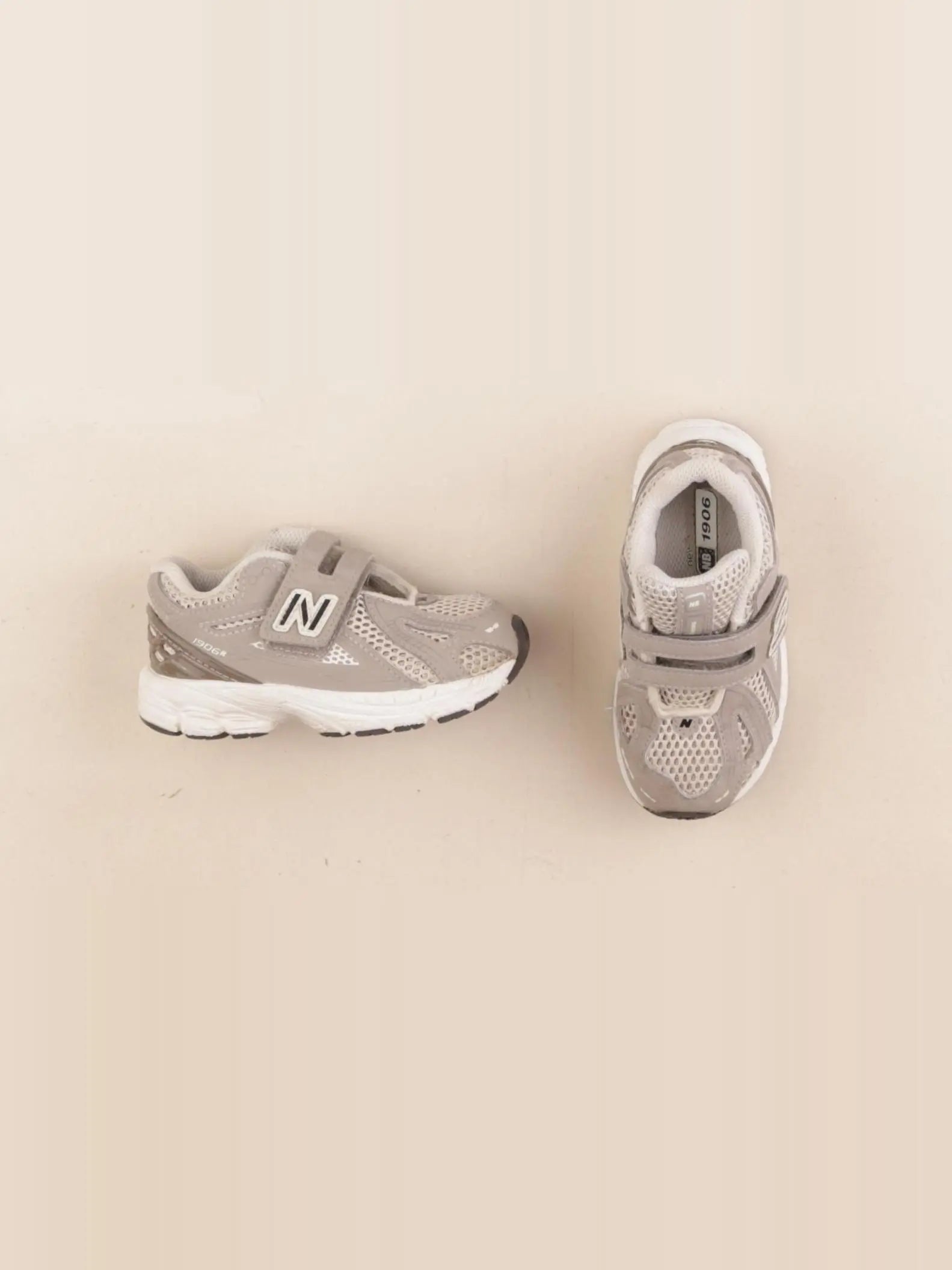New Balance - baskets gris - pointure 24